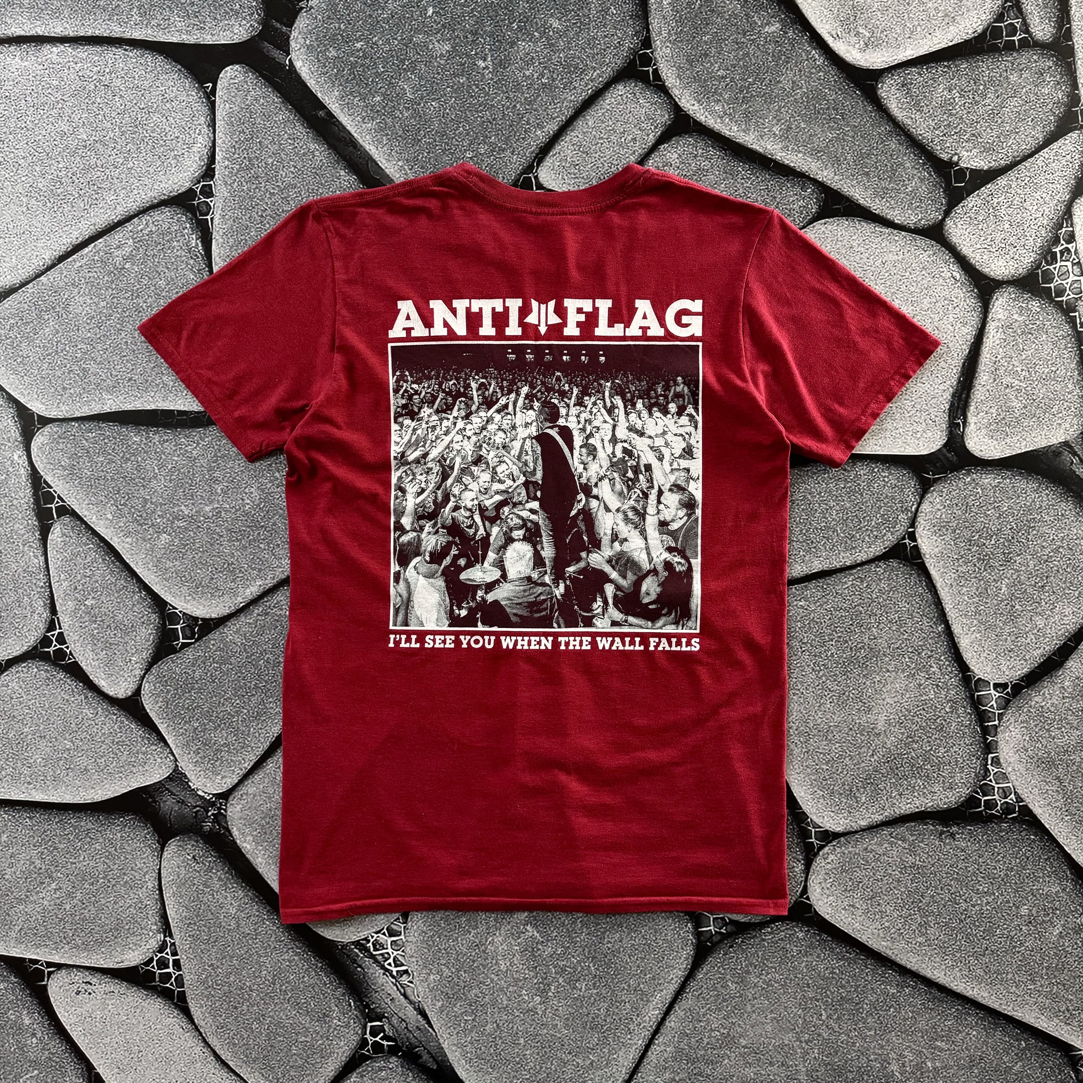 Other CRAZY ANTI FLAG VINTAGE PRINTED T SHIRT ANTI RACIST Size US M / EU 48-50 / 2 - 2 Thumbnail
