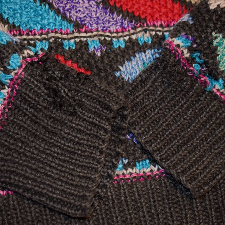 Coogi × Northern Isles × Vintage Vintage Coogi Style Northern Isles Knit Sweater (Distressed) Size US L / EU 52-54 / 3 - 5 Thumbnail