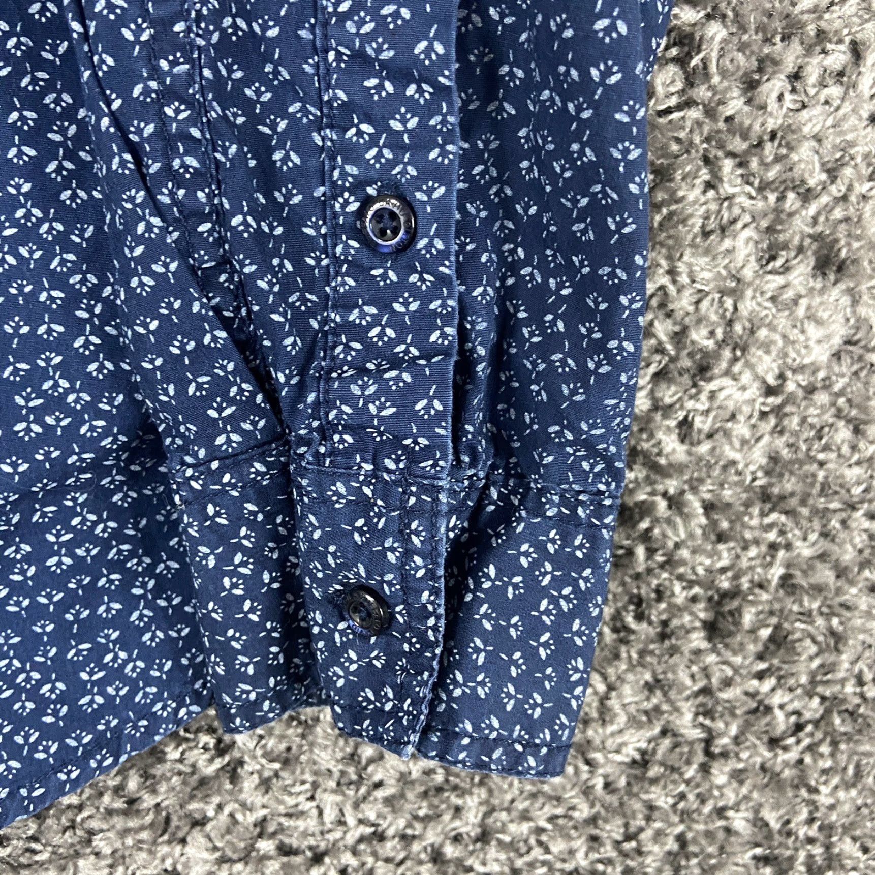 Buffalo David Bitton VINTAGE Buffalo David Bitton Blue Floral Button-Up Shirt L Men Large Blue Floral Long Sleeve Mens L Size US L / EU 52-54 / 3 - 3 Thumbnail