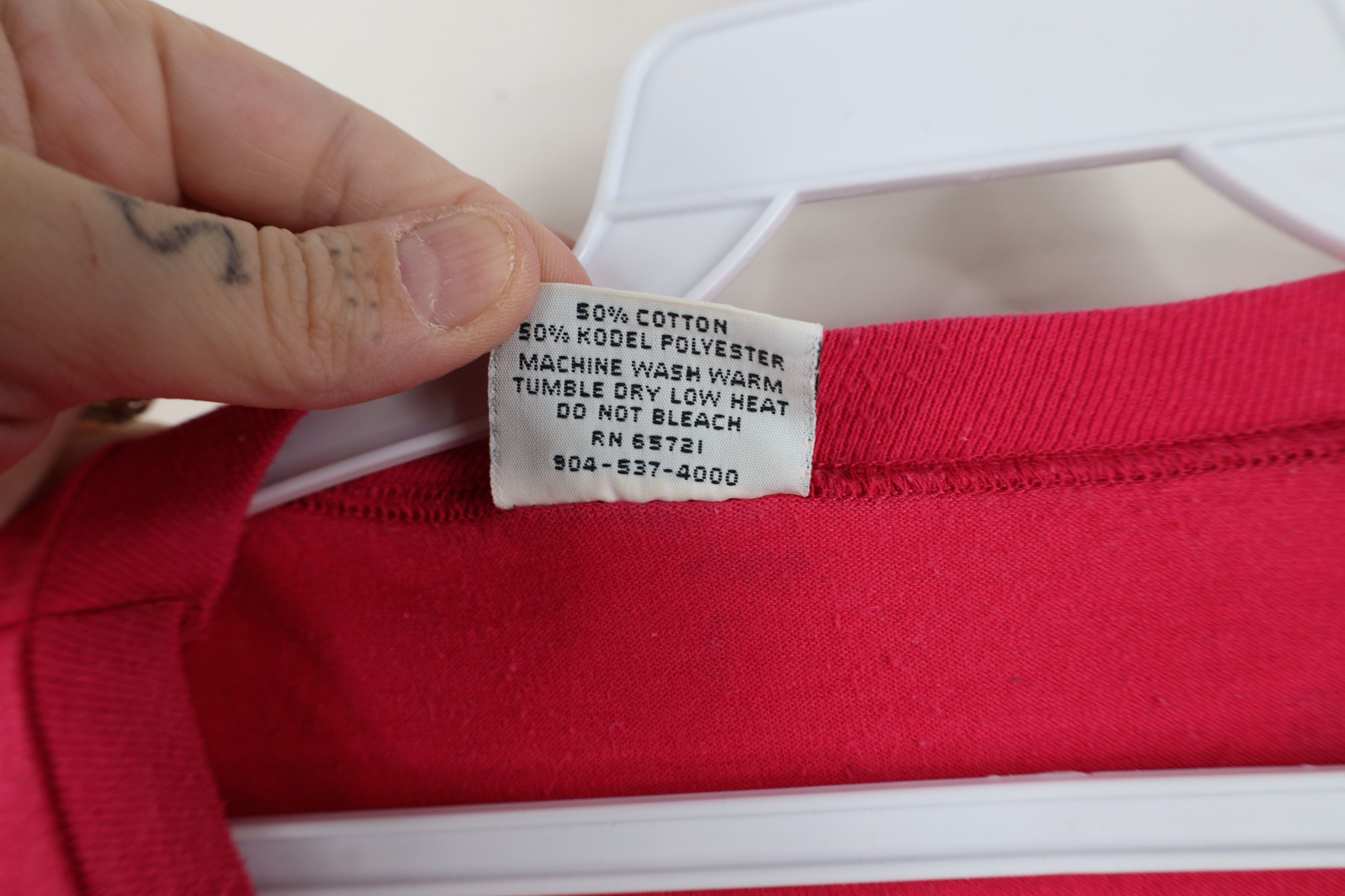 Vintage Vintage 90s Hogs Breath Saloon Short Sleeve T-Shirt Pink USA Size US XL / EU 56 / 4 - 8 Thumbnail