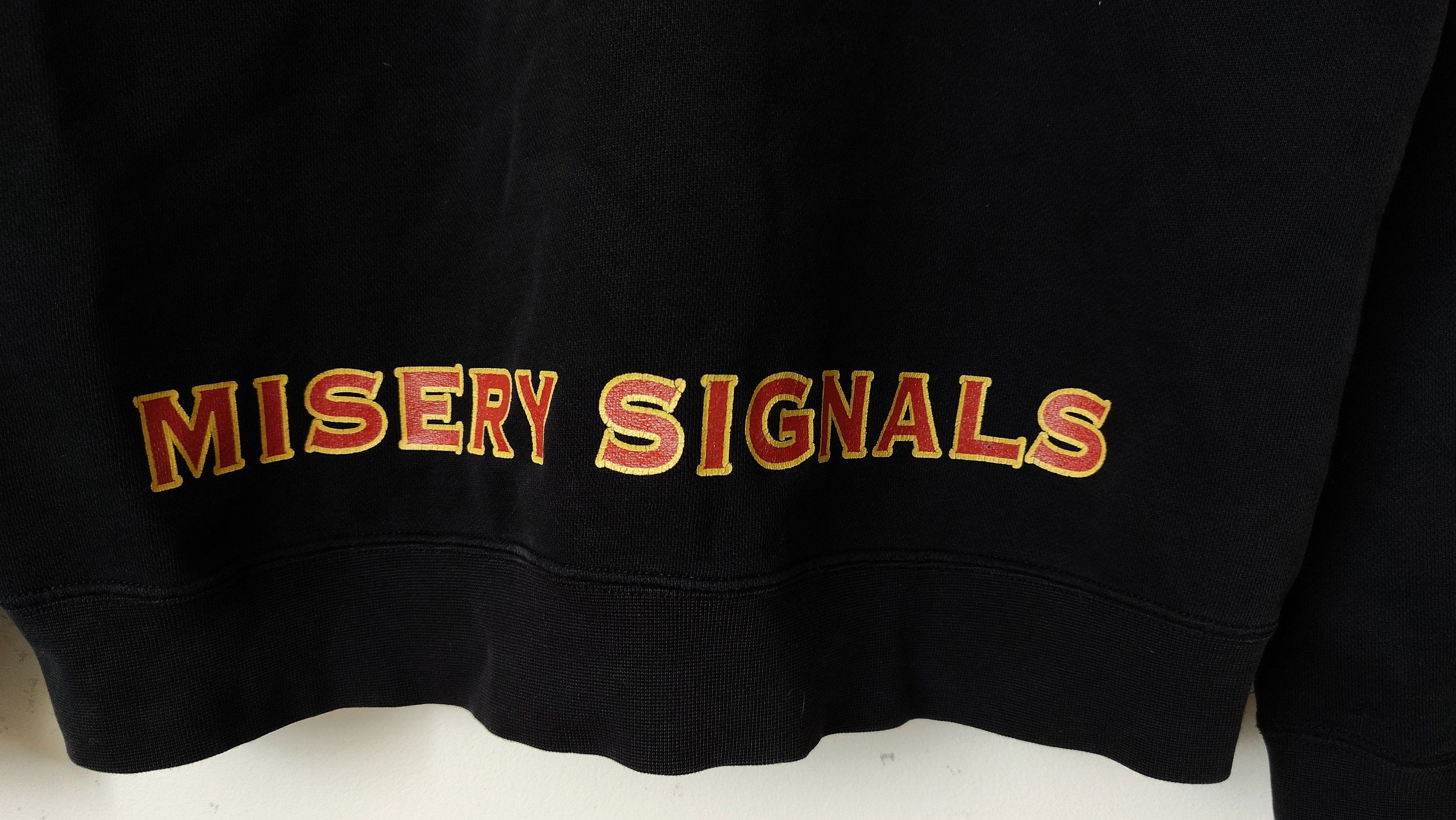 Band Tees Misery Signals VTG Y2K Vintage Zip Sweatshirt Hoodie Size US M / EU 48-50 / 2 - 5 Thumbnail