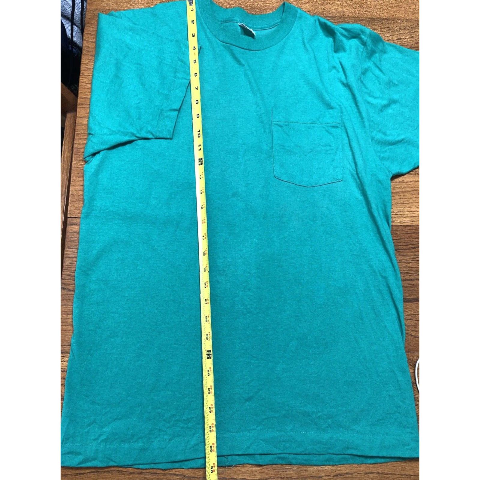 Vintage VINTAGE B.V.D T-Shirt Men M Green 90s Single Stitch Pocket Tee Crew Neck Short Sleeve Logo USA Size US M / EU 48-50 / 2 - 4 Thumbnail
