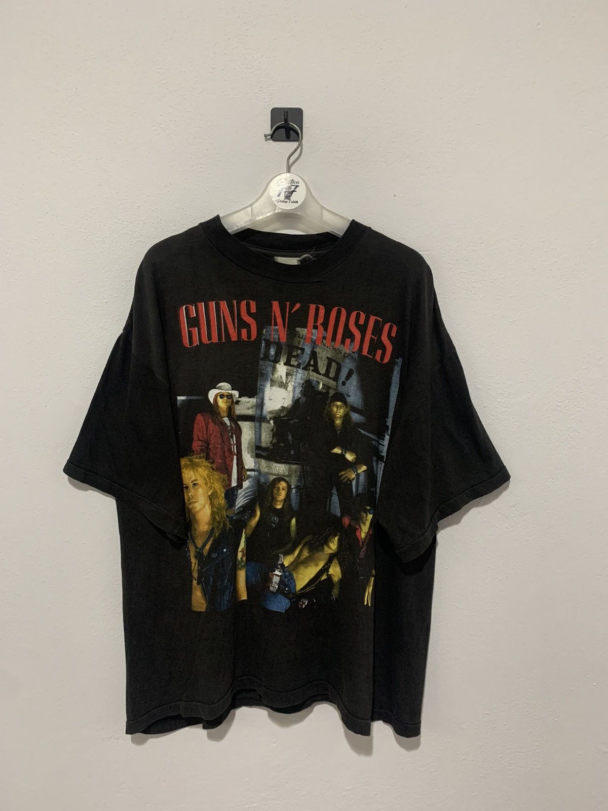Guns N' Roses Gun n roses 1991 Size US XL / EU 56 / 4 - 1 Thumbnail