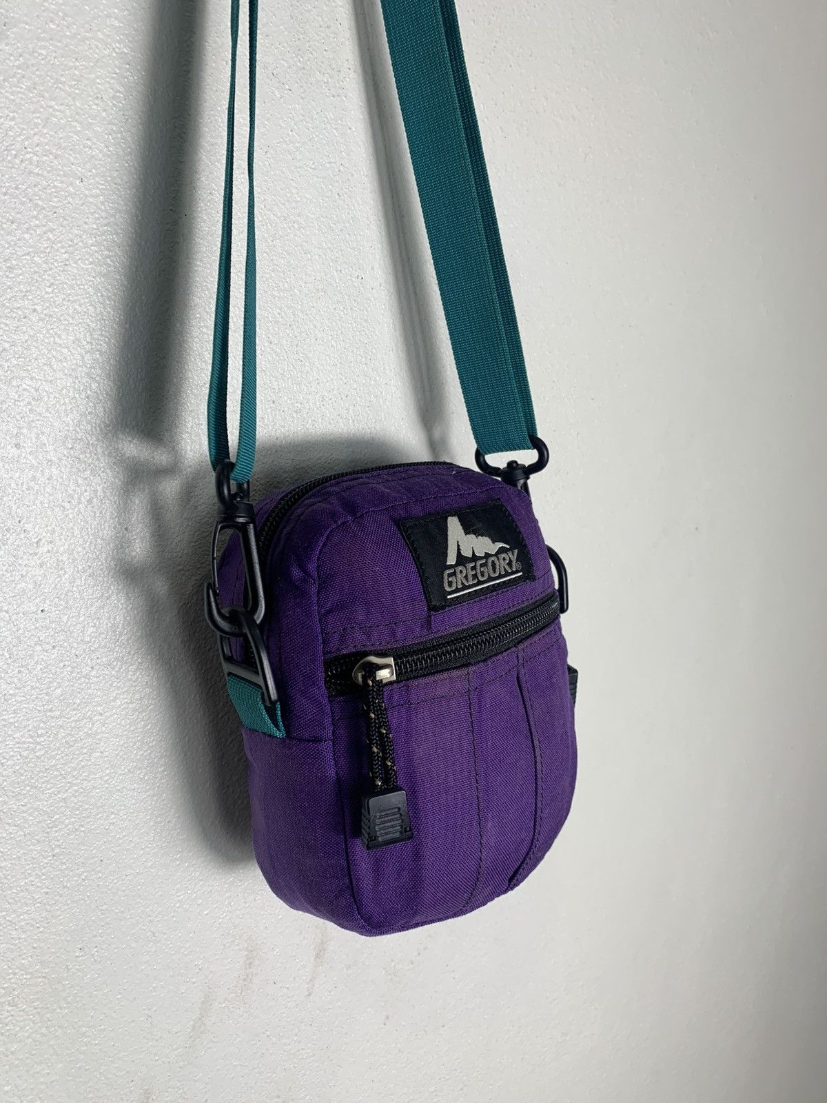 Vintage Vintage Gregory Quick Pocket Slingbag Size ONE SIZE - 2 Thumbnail
