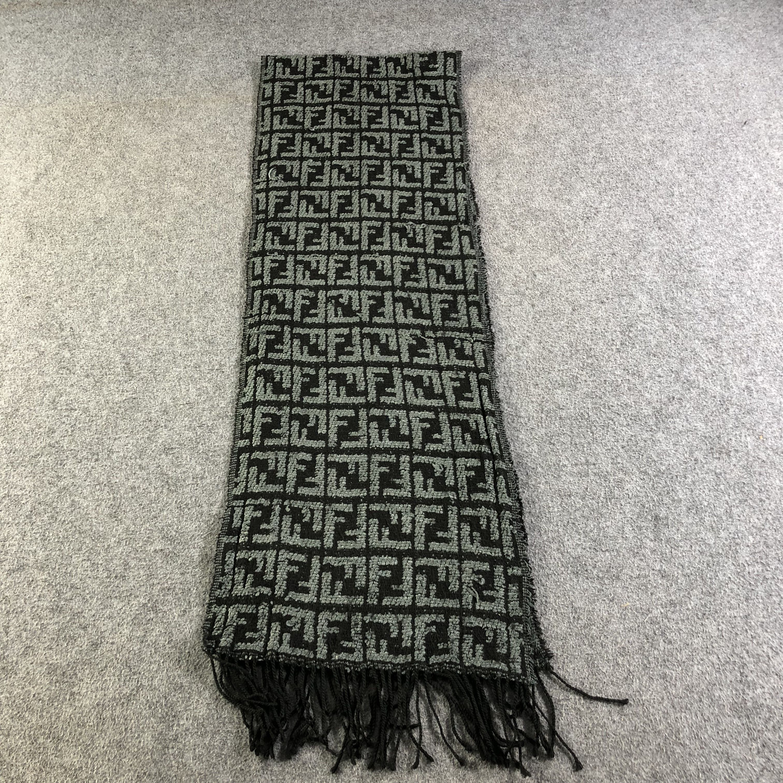 Fendi Fendi FF Full Print Monogram Scarf Muffler Neck Wrap V1718 Size ONE SIZE - 1 Thumbnail