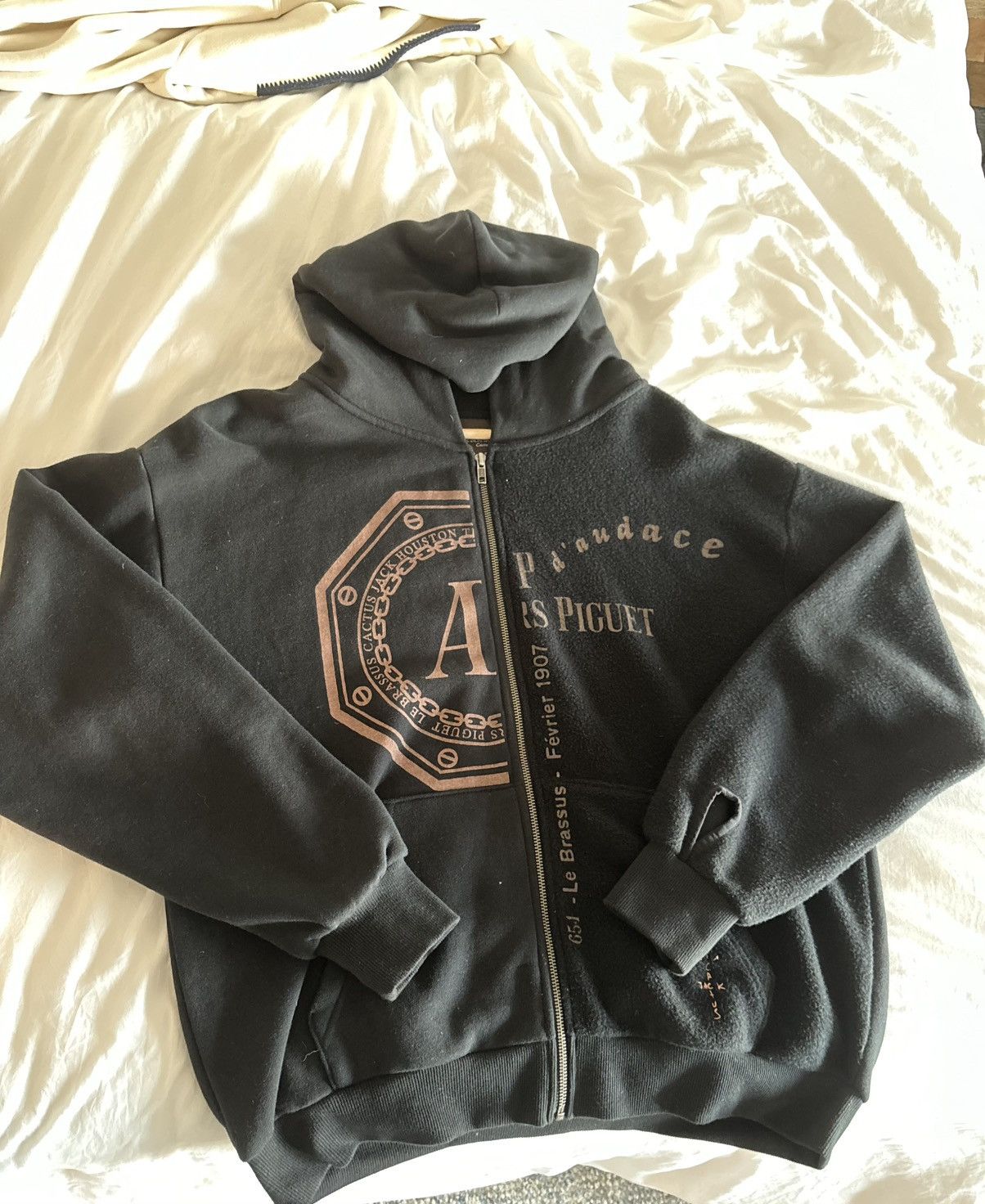 美品 RIPNDIP TRAVIS HOODIE ベージュ L トップス