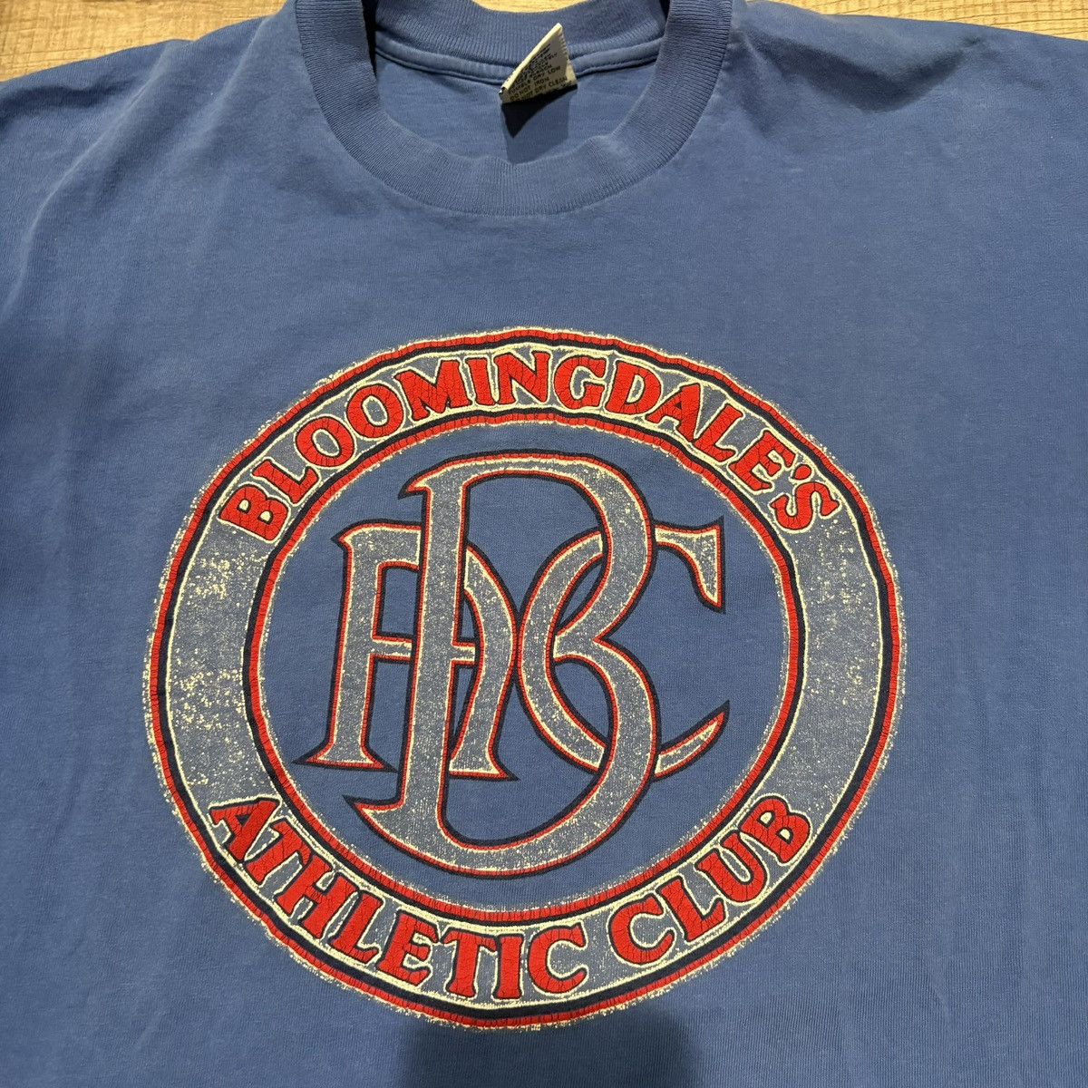 Vintage Vintage Bloomingdale’s athletic club tee Size US XL / EU 56 / 4 - 2 Thumbnail