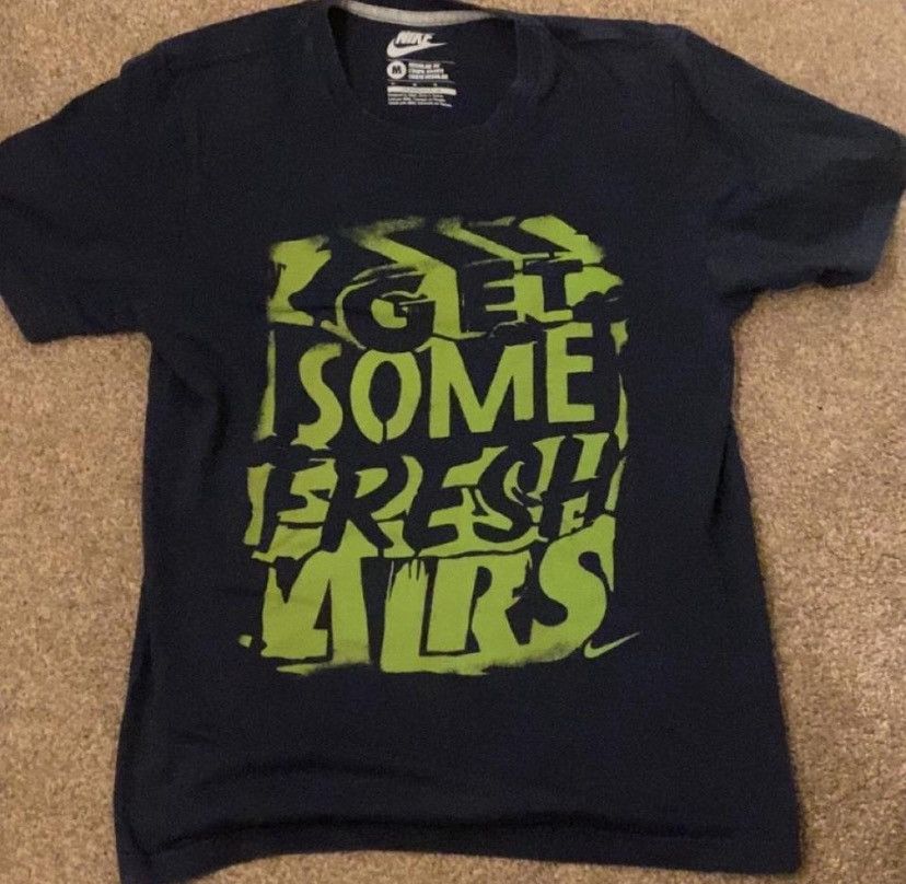 Nike Nike Graphic Tee Size US M / EU 48-50 / 2 - 1 Thumbnail