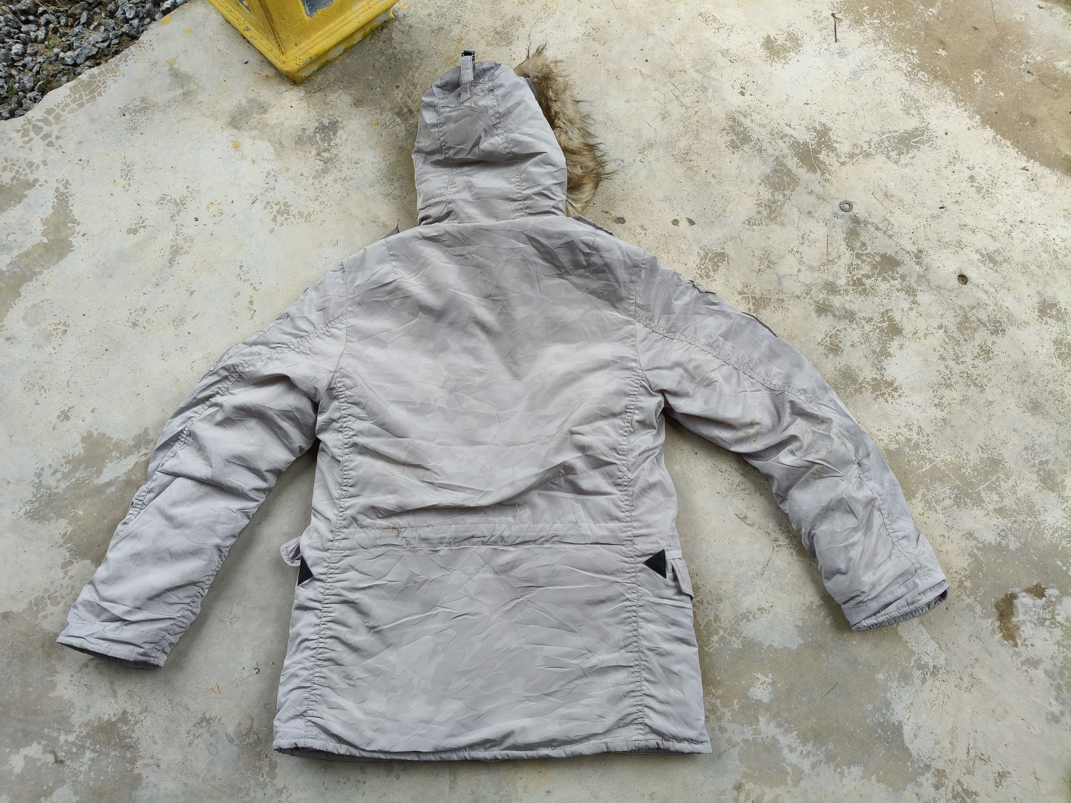 Avirex Vintage Avirex Arctic Gray Camo Jacket Size US M / EU 48-50 / 2 - 4 Thumbnail