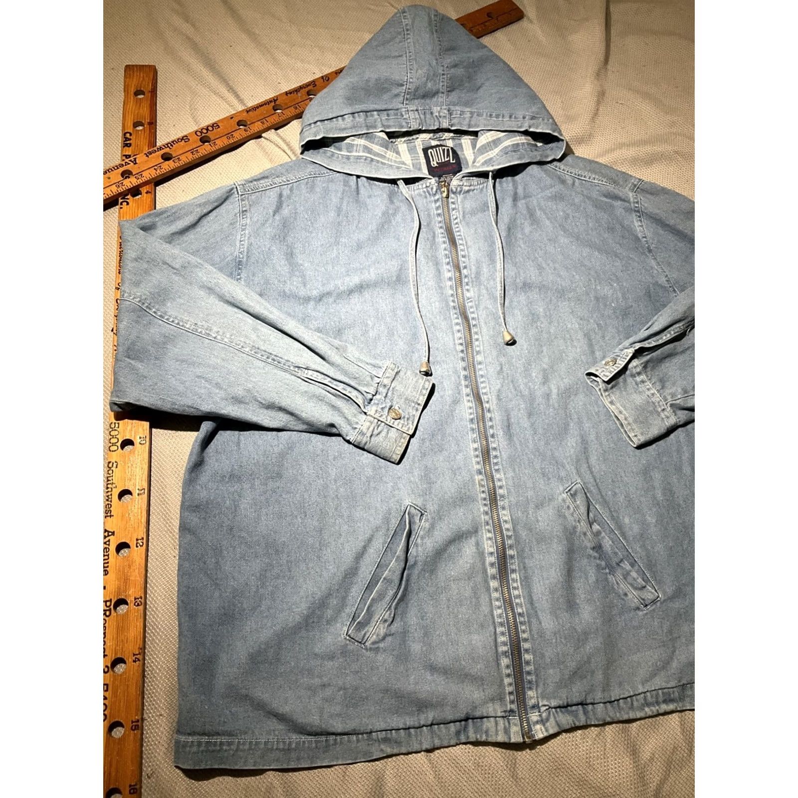Denime VINTAGE Quizz New York Hoodie Womens Sz 20 Blue Chambray Denim Full Zip Jacket Hoodie Women 20W Blue Chambray Denim Full Zip Jacket Size 3XL / US 20-22 - 4 Thumbnail