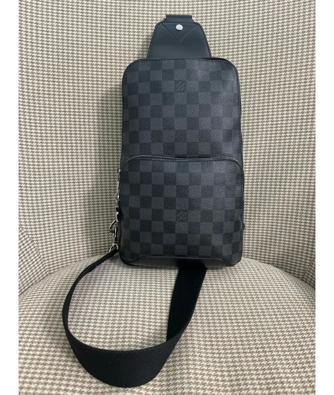 image of Louis Vuitton Avenue Sling Bag in Black, Men's