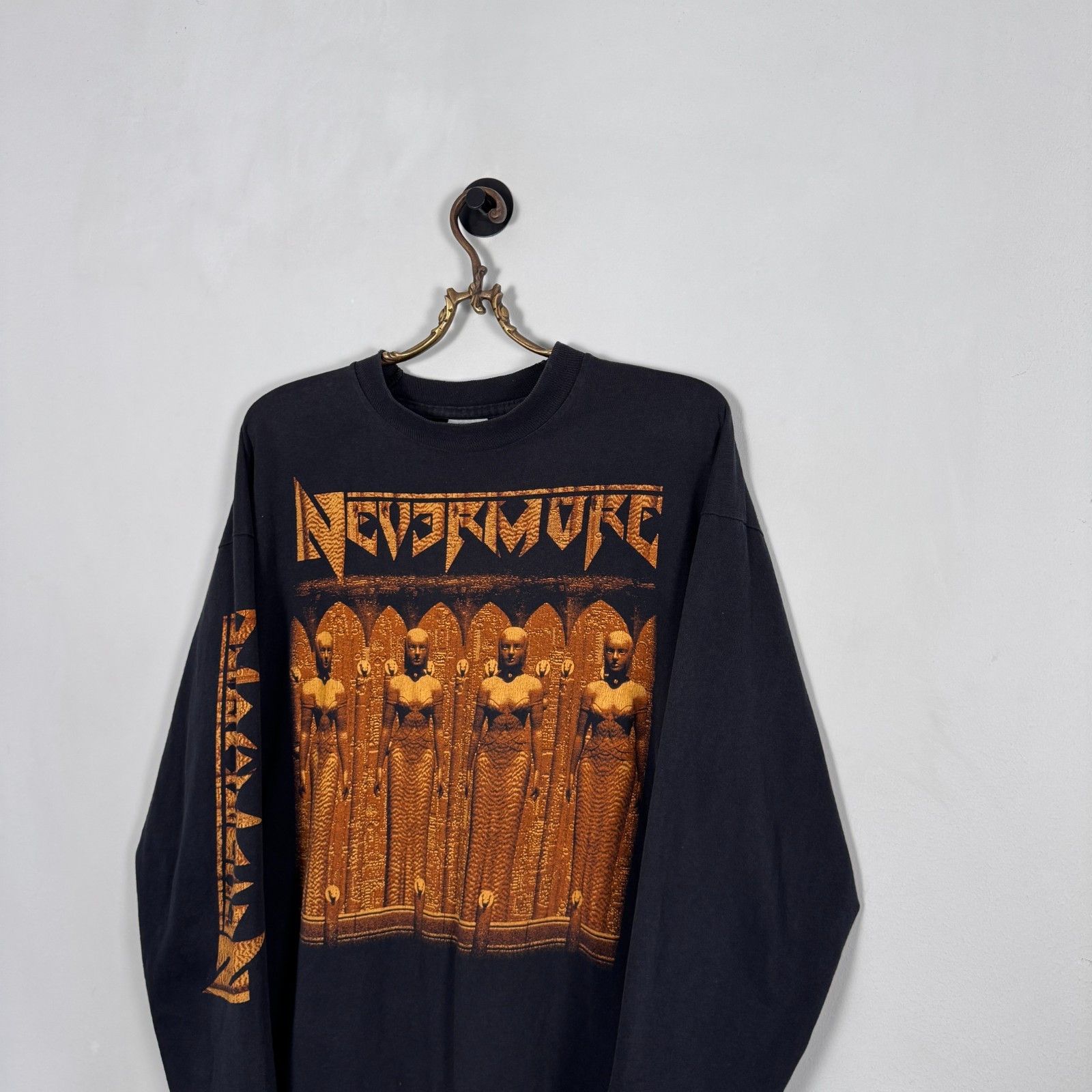Band Tees RARE Nevermore Band 1995 Tour Longsleeve T-Shirt Metal VTG Size US XL / EU 56 / 4 - 4 Thumbnail