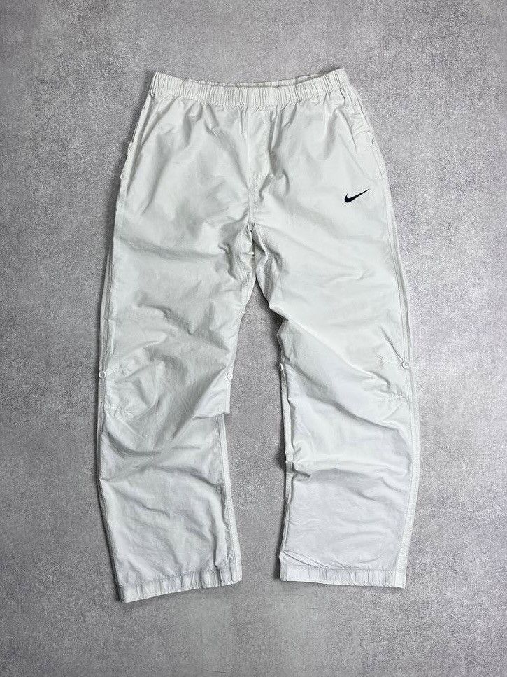 Nike VINTAGE NIKE SWOOSH WHITE TN+ BAGGY TRACK PANTS Y2K M Size US 32 / EU 48 - 1 Thumbnail