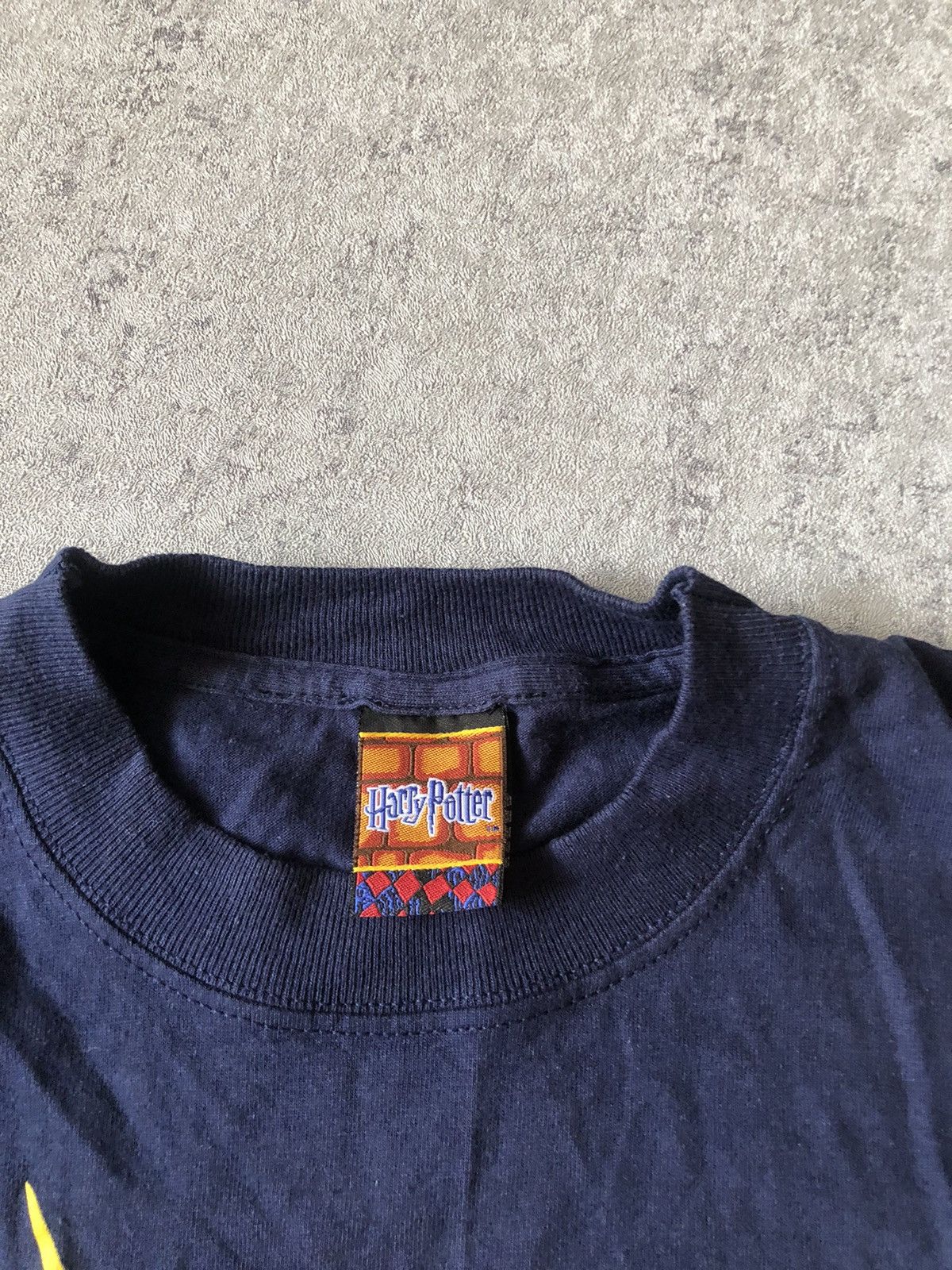 Vintage VINTAGE HARRY POTTER 2001 TEE Size US XXS / EU 40 - 3 Thumbnail