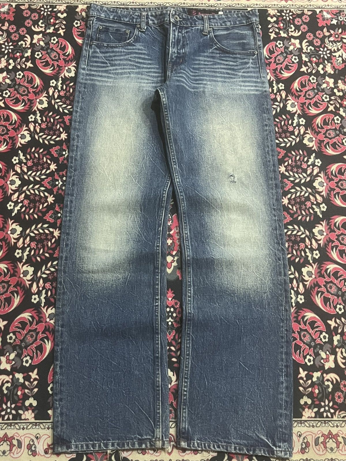 Japanese Brand Vintage Rugged Jeans by WoW Blue Faded Washed Whisker Jeans Size US 32 / EU 48 - 1 Thumbnail