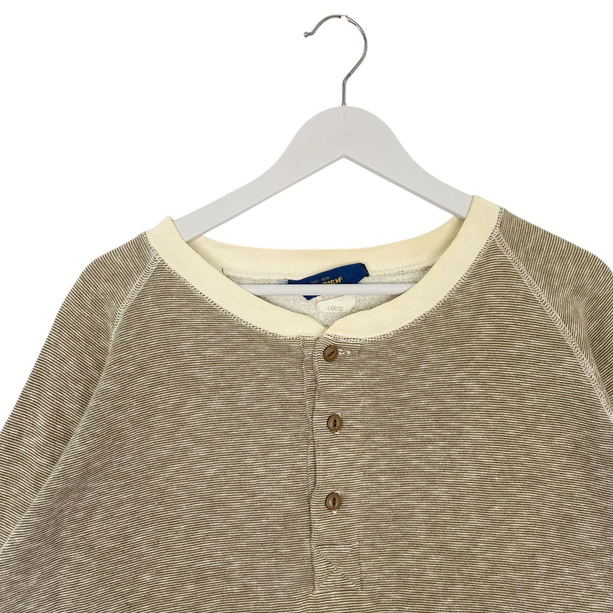 Other Vintage Woolrich Half Button Sweatshirt Beige Size L Size US L / EU 52-54 / 3 - 4 Thumbnail