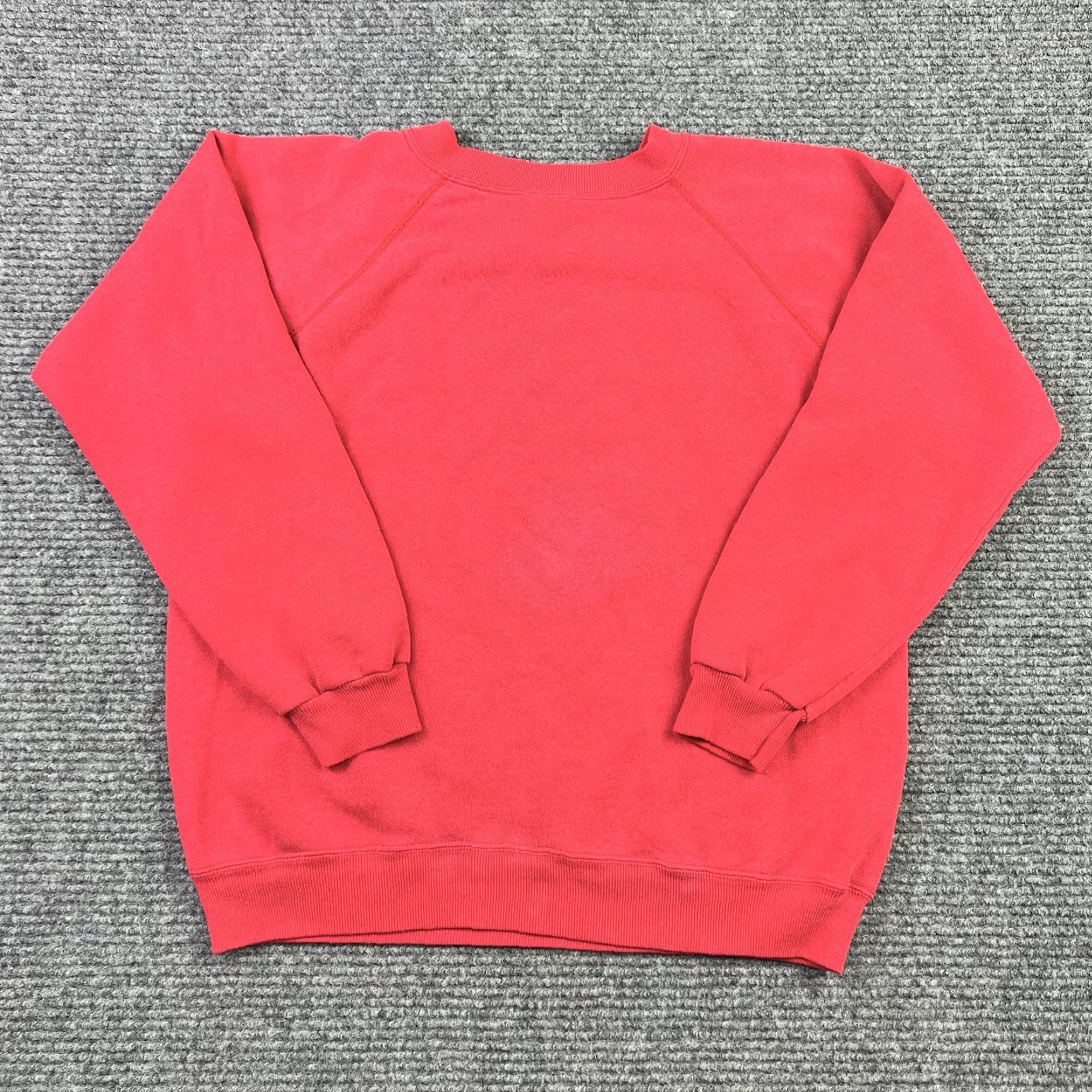 Hanes VINTAGE Hanes Sweatshirt Raglan Crewneck 90s 80s Adult Medium Red Size US M / EU 48-50 / 2 - 3 Thumbnail