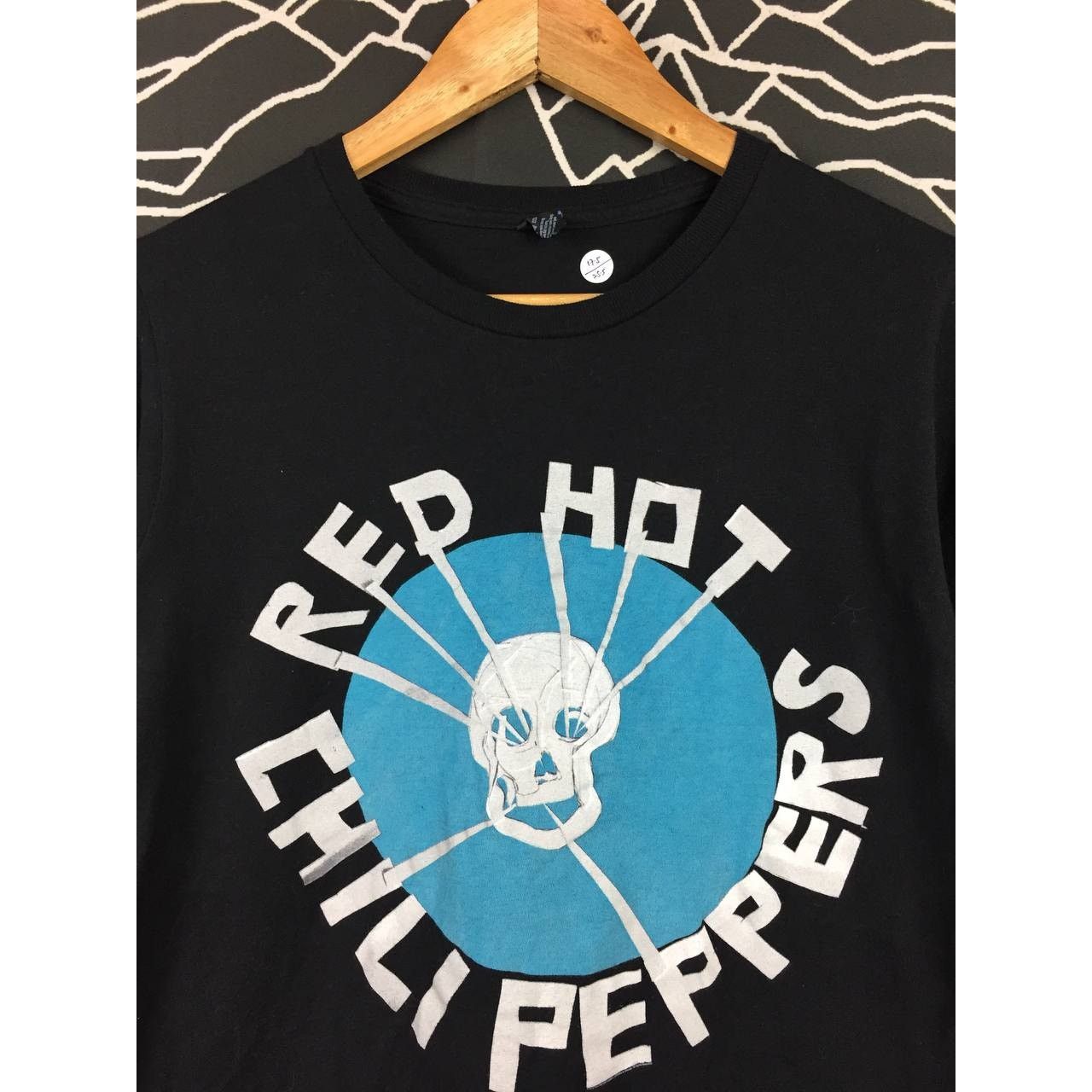 Band Tees × Vintage Red Hot Chili Peppers American Funk Rock Band Flea Skull Tee Size US S / EU 44-46 / 1 - 3 Thumbnail