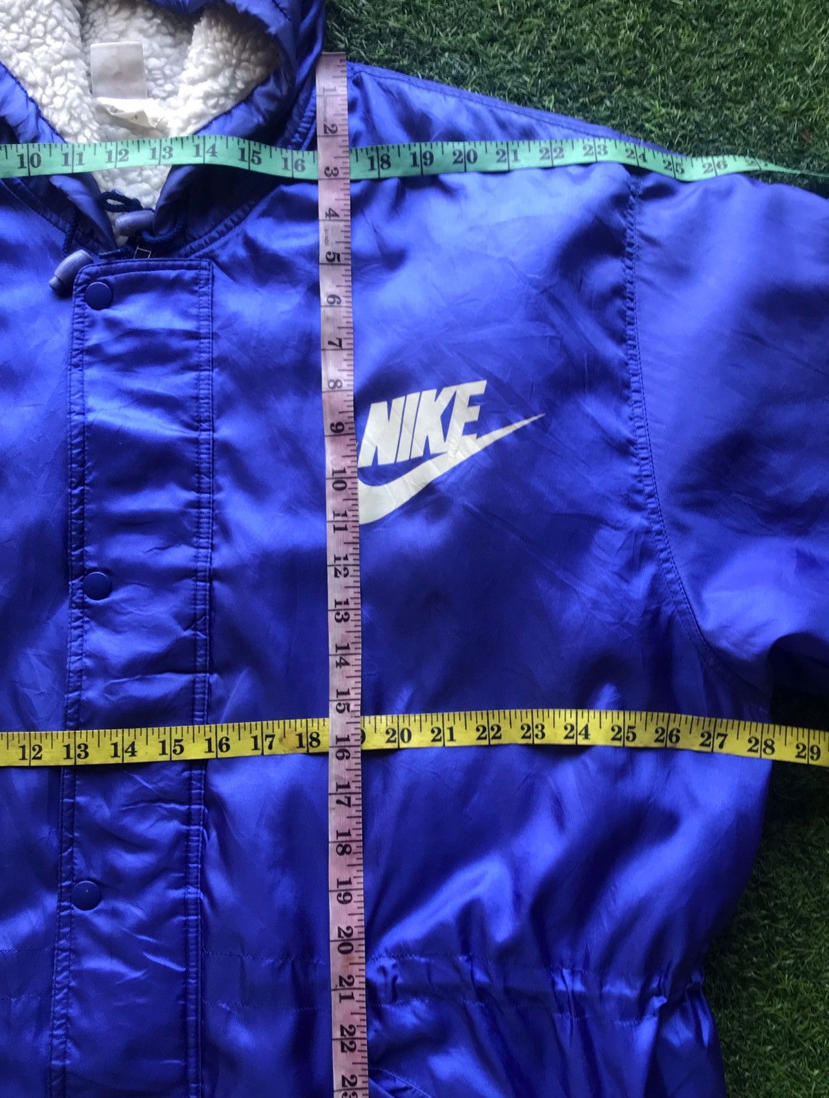 Vintage NIKE windbreaker Men’s Jacket Hoodie made in Japan