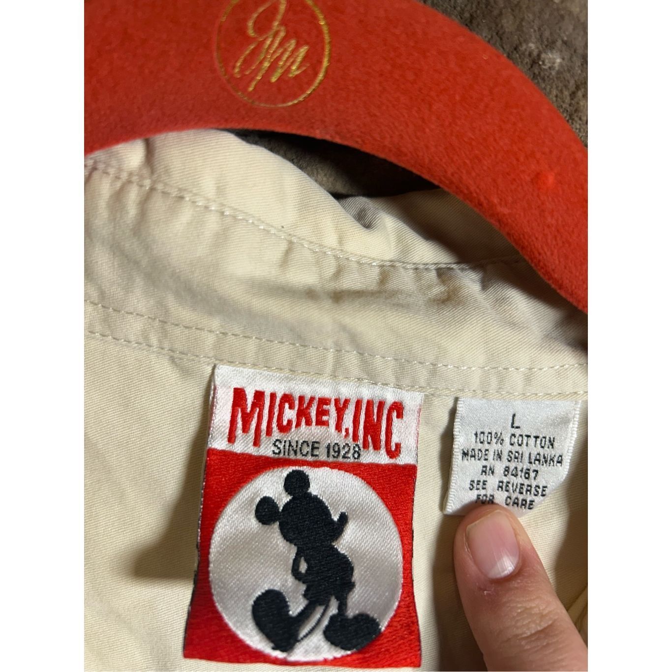 Disney Size L - vintage 1990s Mickey Mouse essential pocket button Size US L / EU 52-54 / 3 - 3 Thumbnail