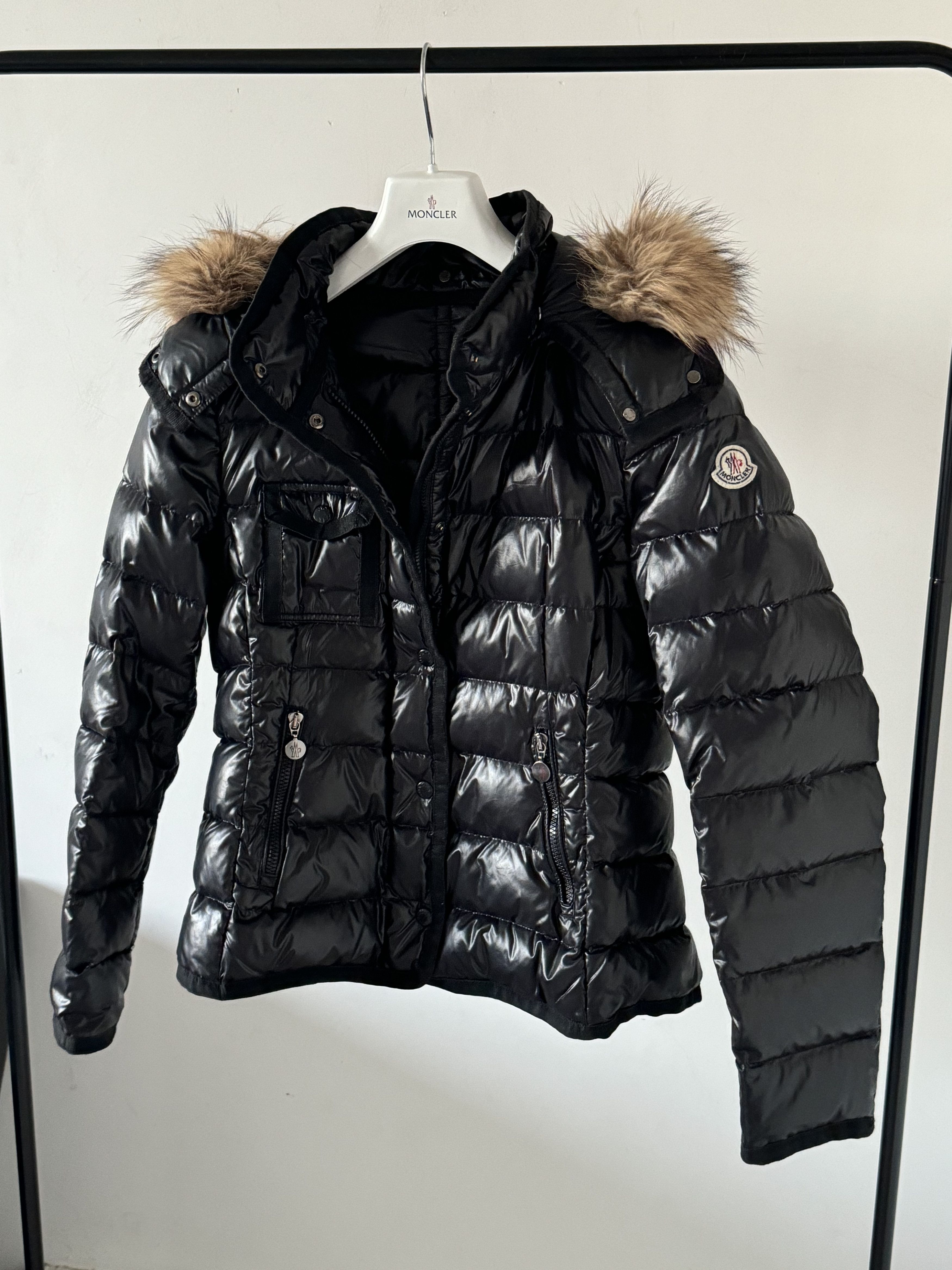 Moncler Moncler Armoise black puffer hooded jacket | Grailed