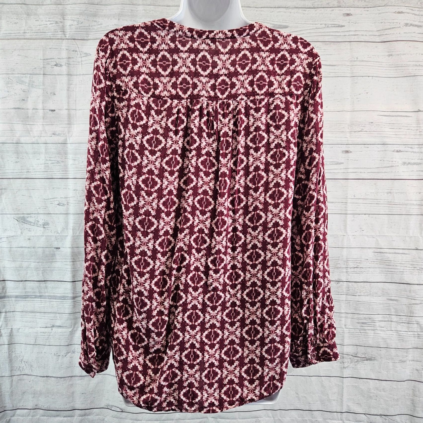 Eddie Bauer Eddie Bauer Womens Top Blouse Sz M Burgundy Long Sleeve Rayon V-Neck Shirts Womens Ribbed Pullover Size M / US 6-8 / IT 42-44 - 4 Thumbnail