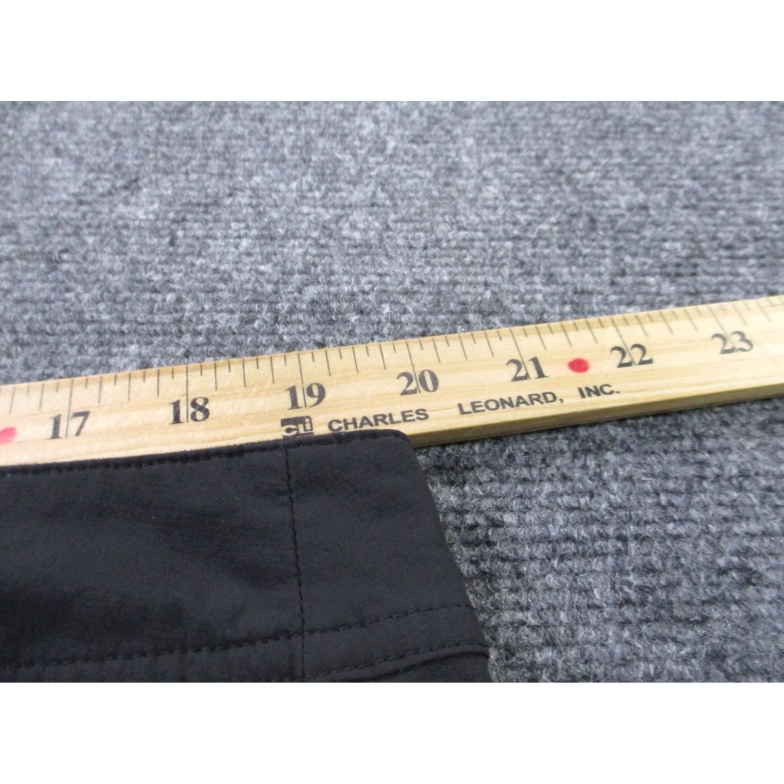 Marmot VINTAGE Marmot Pants Mens 38 X 34 Black Outdoors Snow Ski Hiking Tech Work Convertible Pants Size US 40 / EU 56 - 6 Thumbnail