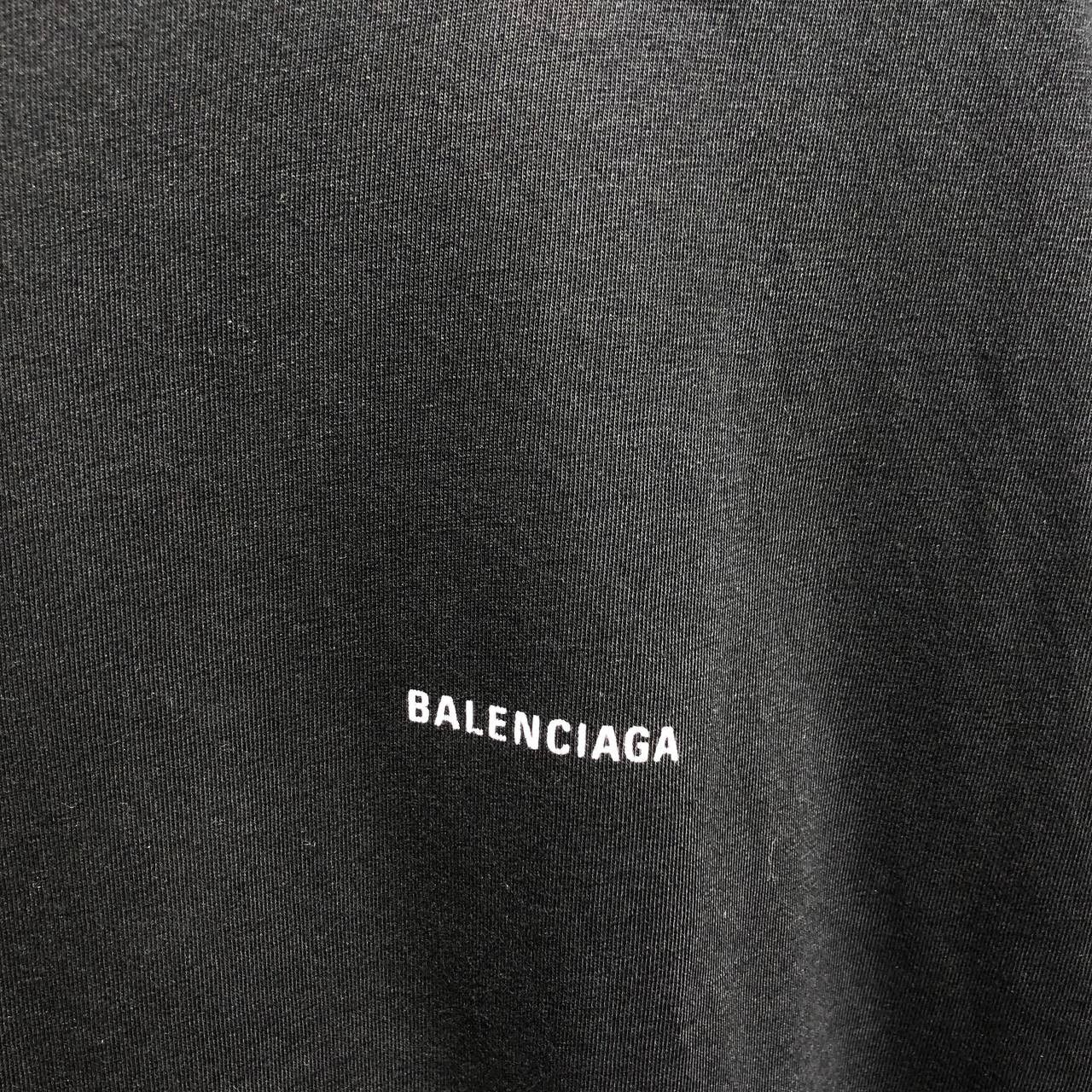Balenciaga Balenciaga spell out small logo tee Size US L / EU 52-54 / 3 - 5 Thumbnail