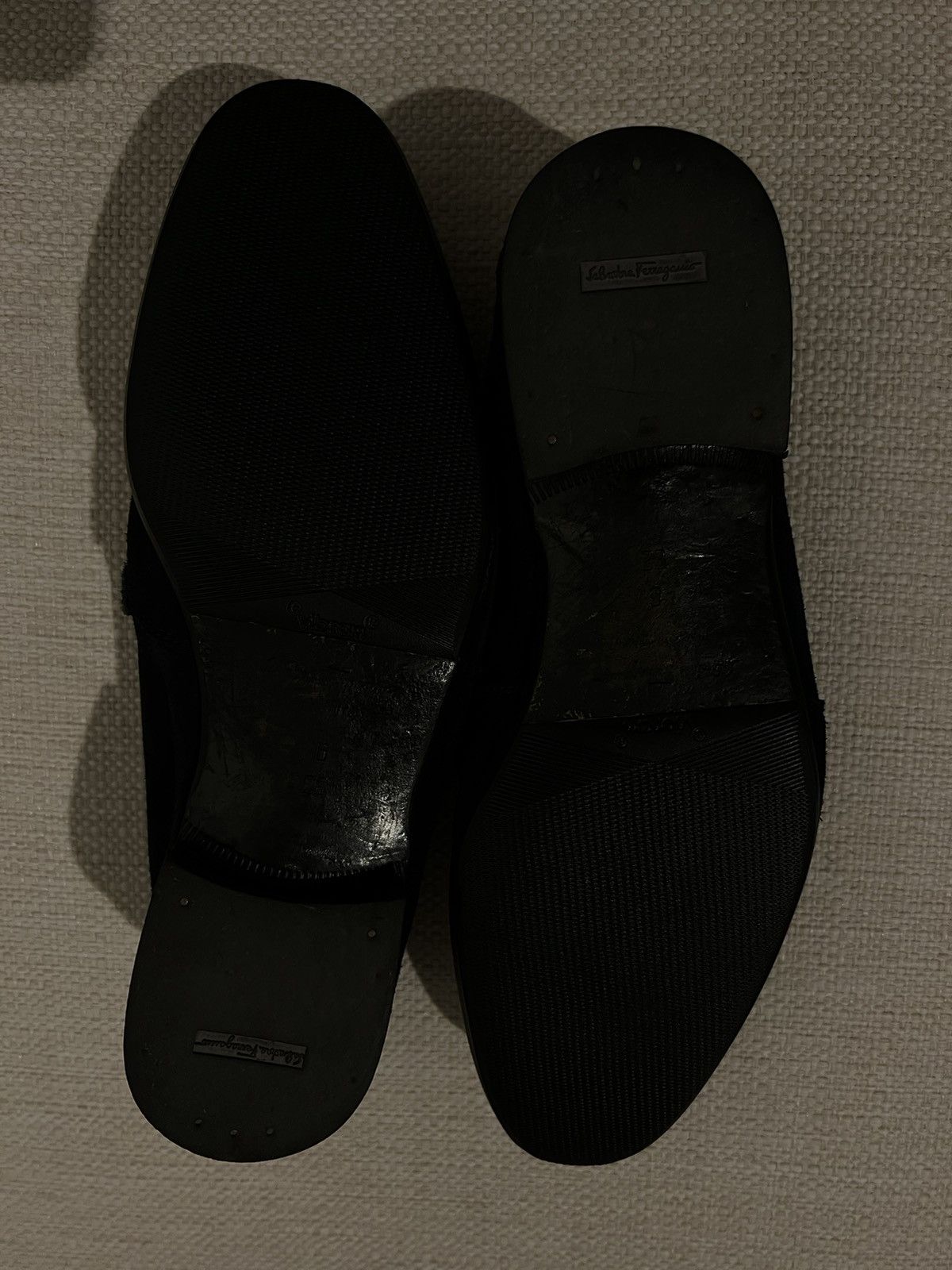 Salvatore Ferragamo Men’s suede loafers (Salvatore Ferragamo) Size US 7 / EU 40 - 2 Thumbnail