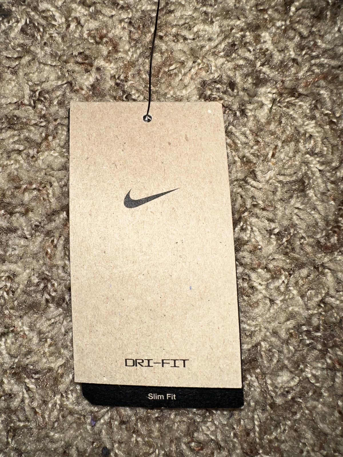 Nike Nike Women’s Court Vitory Tennis Sport Performance UV Top Size S / US 4 / IT 40 - 10 Thumbnail