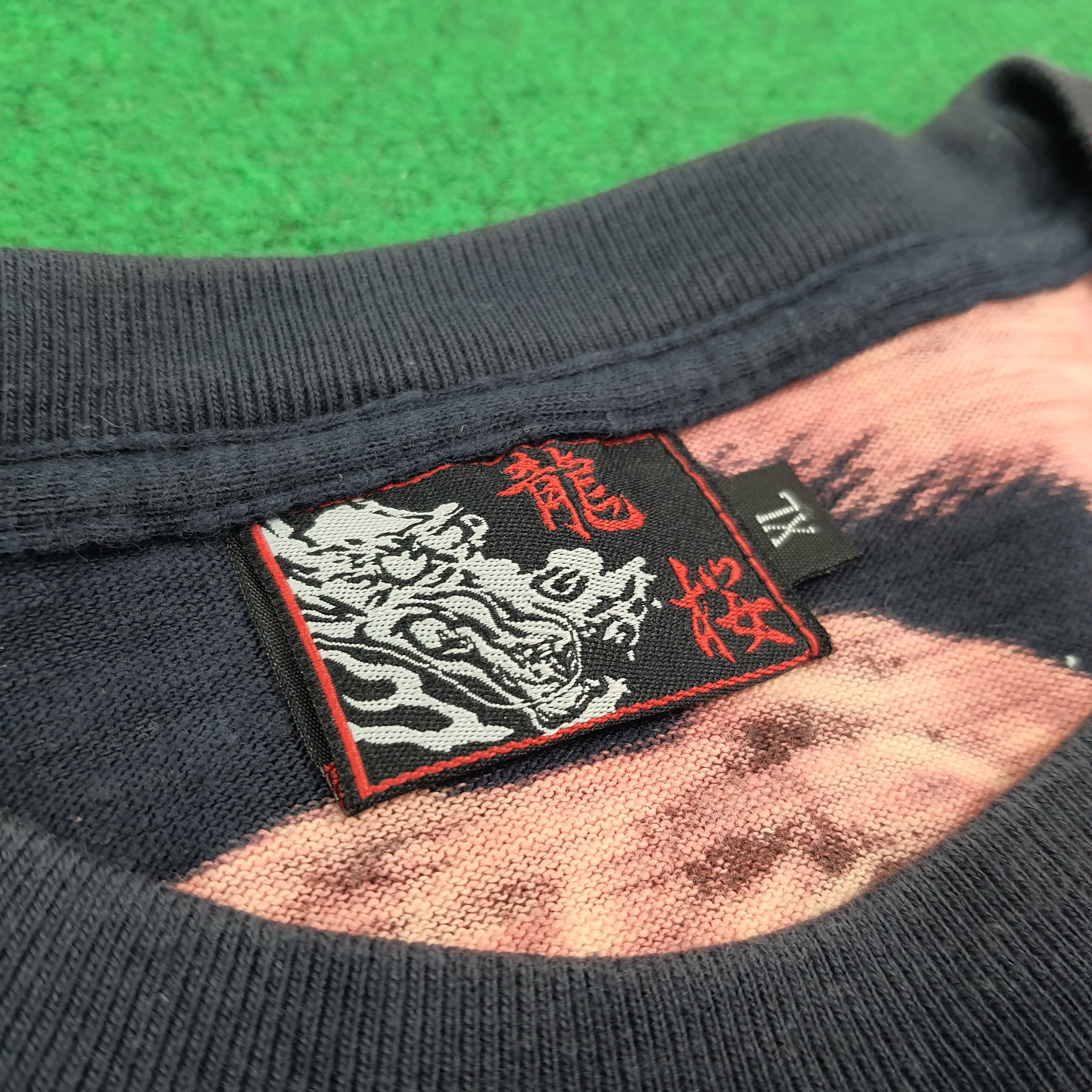 Japanese Brand Vintage Ryuzakura Japan Phoenix Sukajan Style Tshirt C276N25 Size US L / EU 52-54 / 3 - 4 Thumbnail