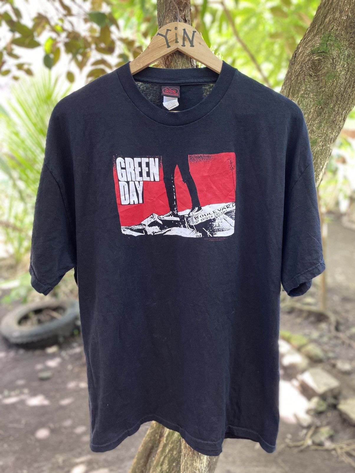 Band Tees × Vintage VINATEG GREENDAY BOULEVARD OF BROKEN DREAMS 2005 Size US XL / EU 56 / 4 - 2 Thumbnail