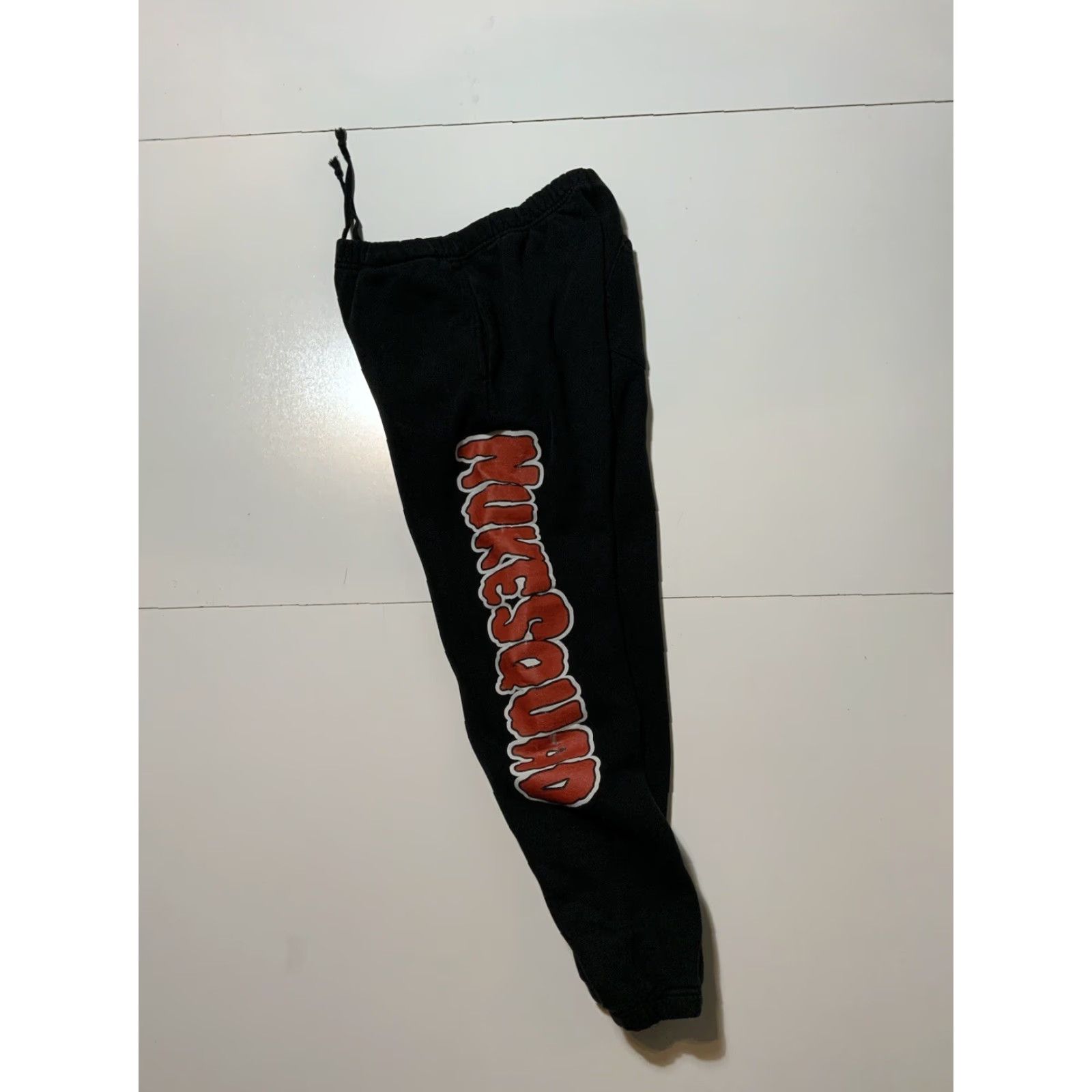Vintage VINTAGE Faze Clan Nuke Squad Gaming Graphic Heavyweight Jogger Sweatpants Sweatpants Black Mens Sz S Size US 29 - 2 Thumbnail