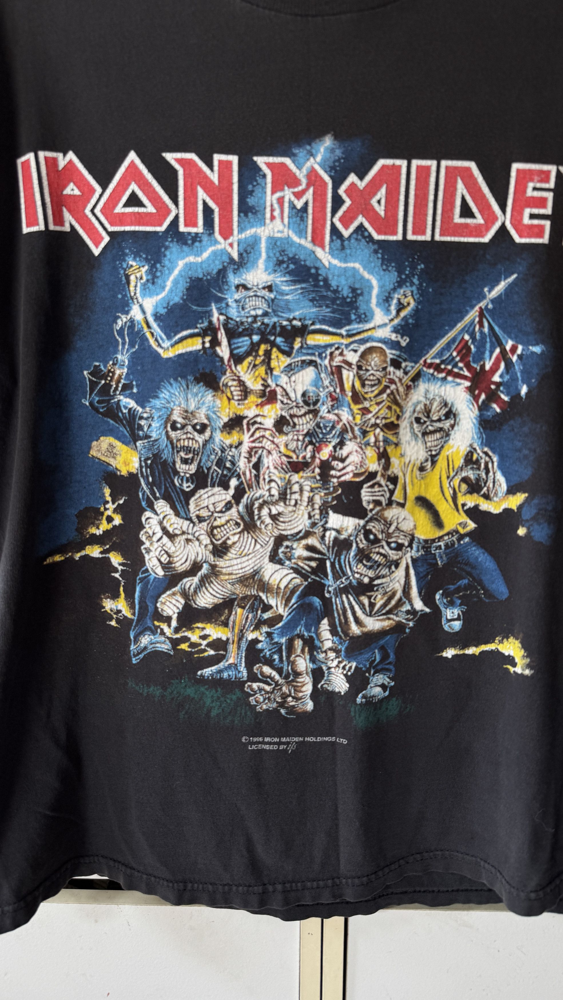 Iron Maiden VINTAGE 1996 IRON MAIDEN 'BEST OF THE BEAST' T SHIRT Size US L / EU 52-54 / 3 - 4 Thumbnail