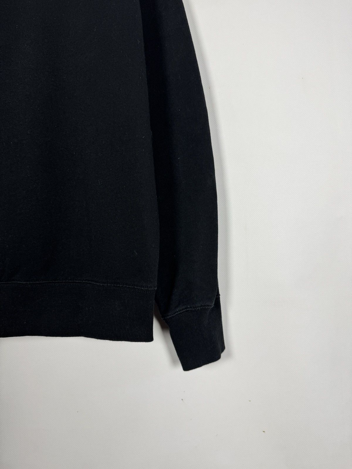 Uniqlo Uniqlo Museum of Fine Arts Boston Crewneck Sweatshirt Size S Size US S / EU 44-46 / 1 - 13 Thumbnail
