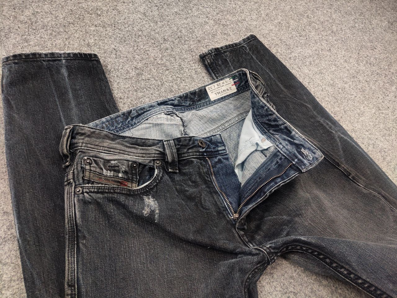 Diesel Diesel Thanaz Vintage Waxed Distressed Denim Jeans l.g.b. Size US 30 / EU 46 - 16 Thumbnail