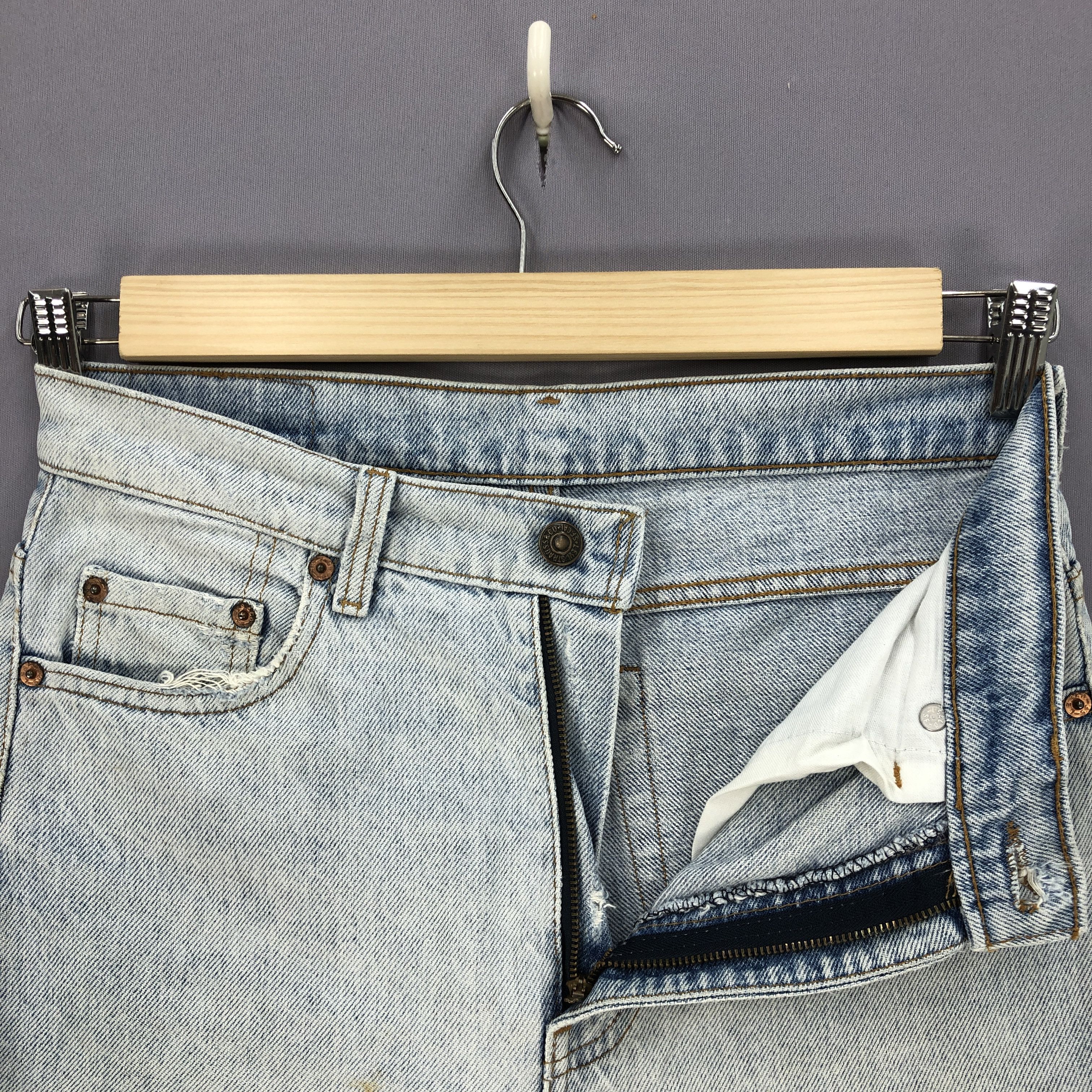 Levi's × Vintage Vintage Levis Sun Faded Blue Wash Jeans Levi's 505 Denim Size US 30 / EU 46 - 6 Thumbnail
