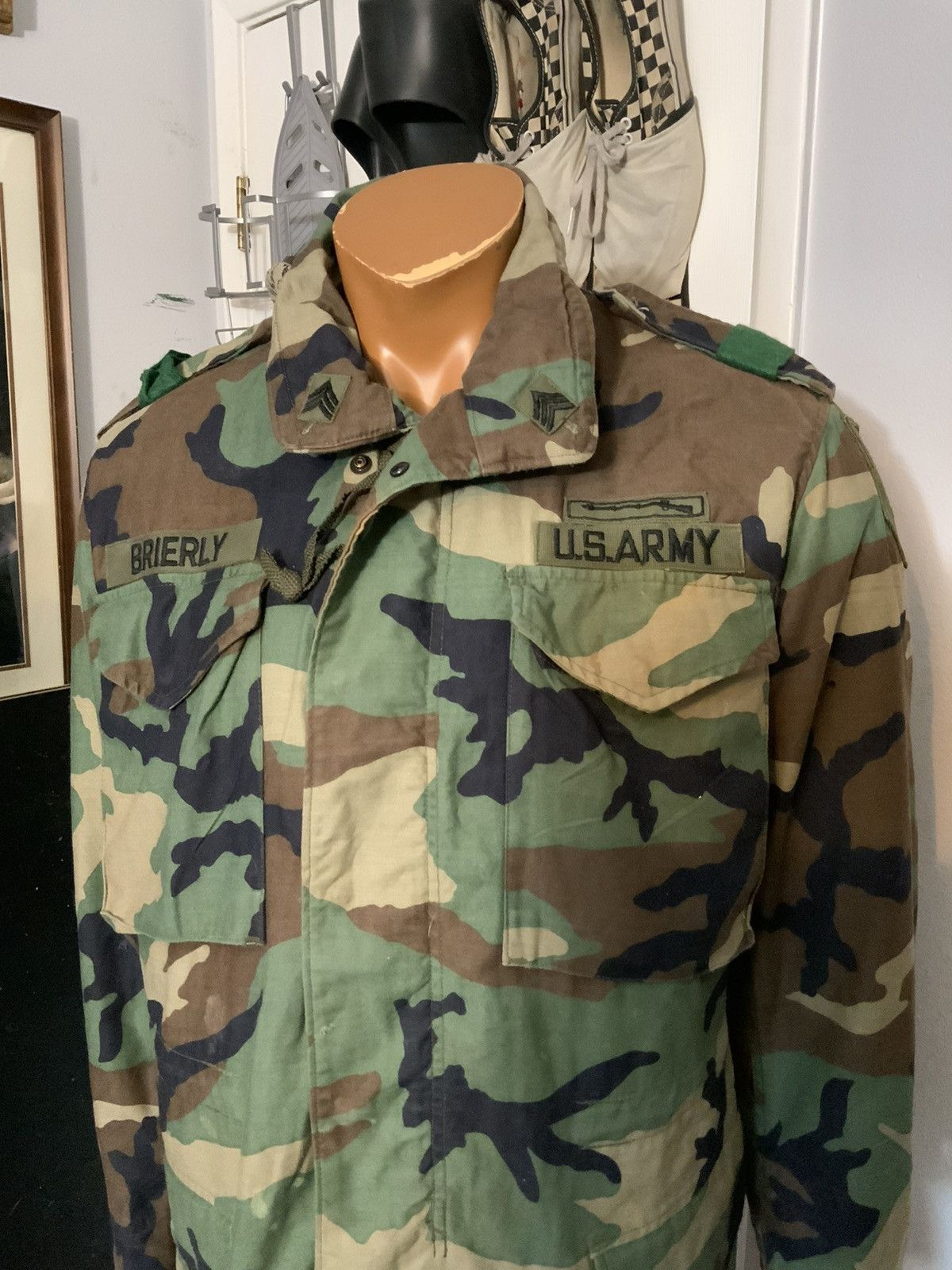 Vintage Vintage US Army Woodland Camo 1st Infantry Field Jacket Size US S / EU 44-46 / 1 - 15 Thumbnail