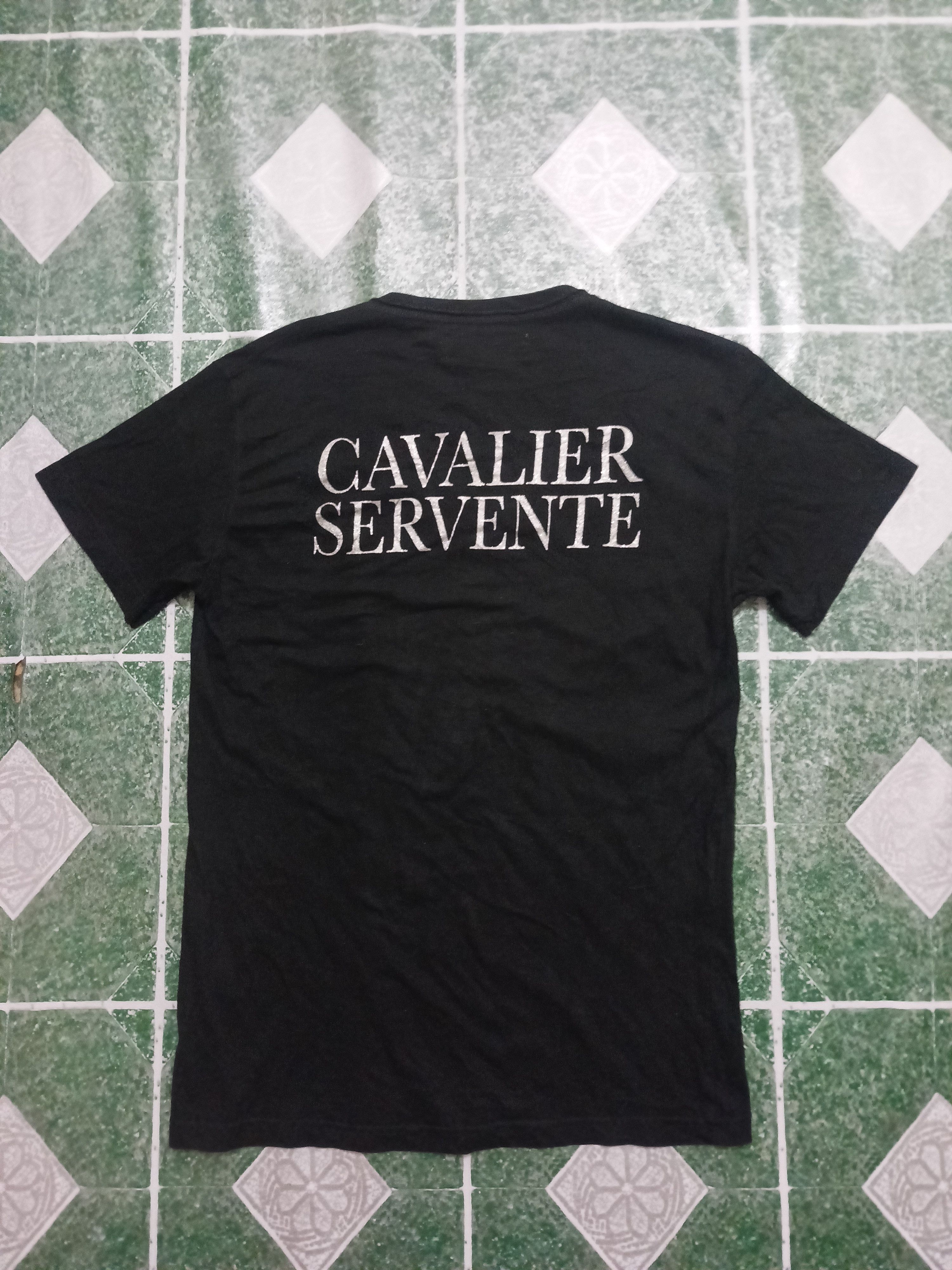 Vanquish Rare Vanquish Gold Cavalier Servente Spellout V neck t shirt Size XS / US 0-2 / IT 36-38 - 5 Thumbnail
