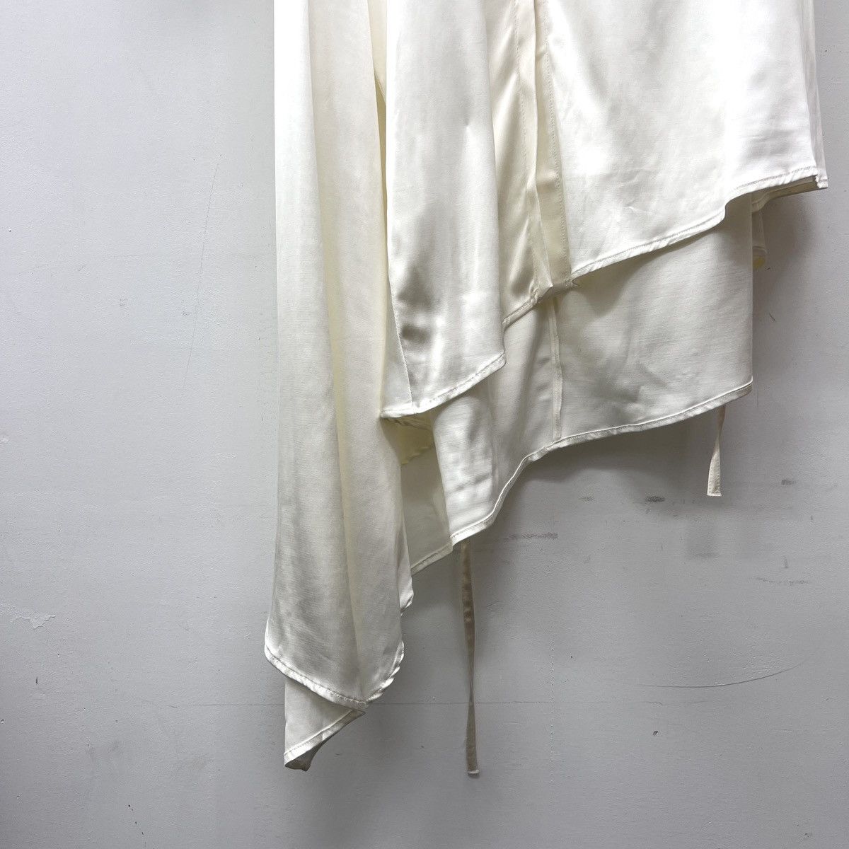 Acne Studios Acne Studios Lapel Long Sleeve Irregular Hem Dress K26WX Size XS / US 0-2 / IT 36-38 - 5 Thumbnail