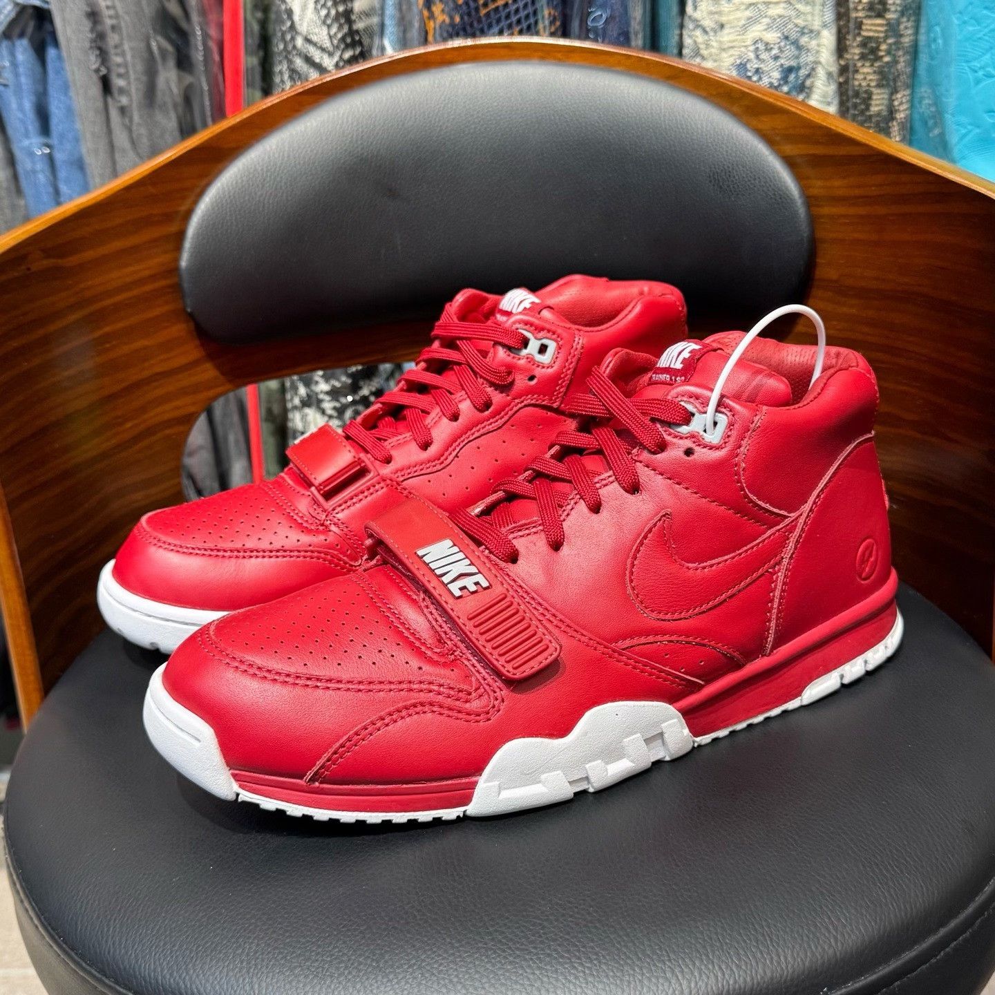 Nike Nike Collab Red Lowtop Sneakers 45 Men Size US 11.5 / EU 44-45 - 1 Thumbnail