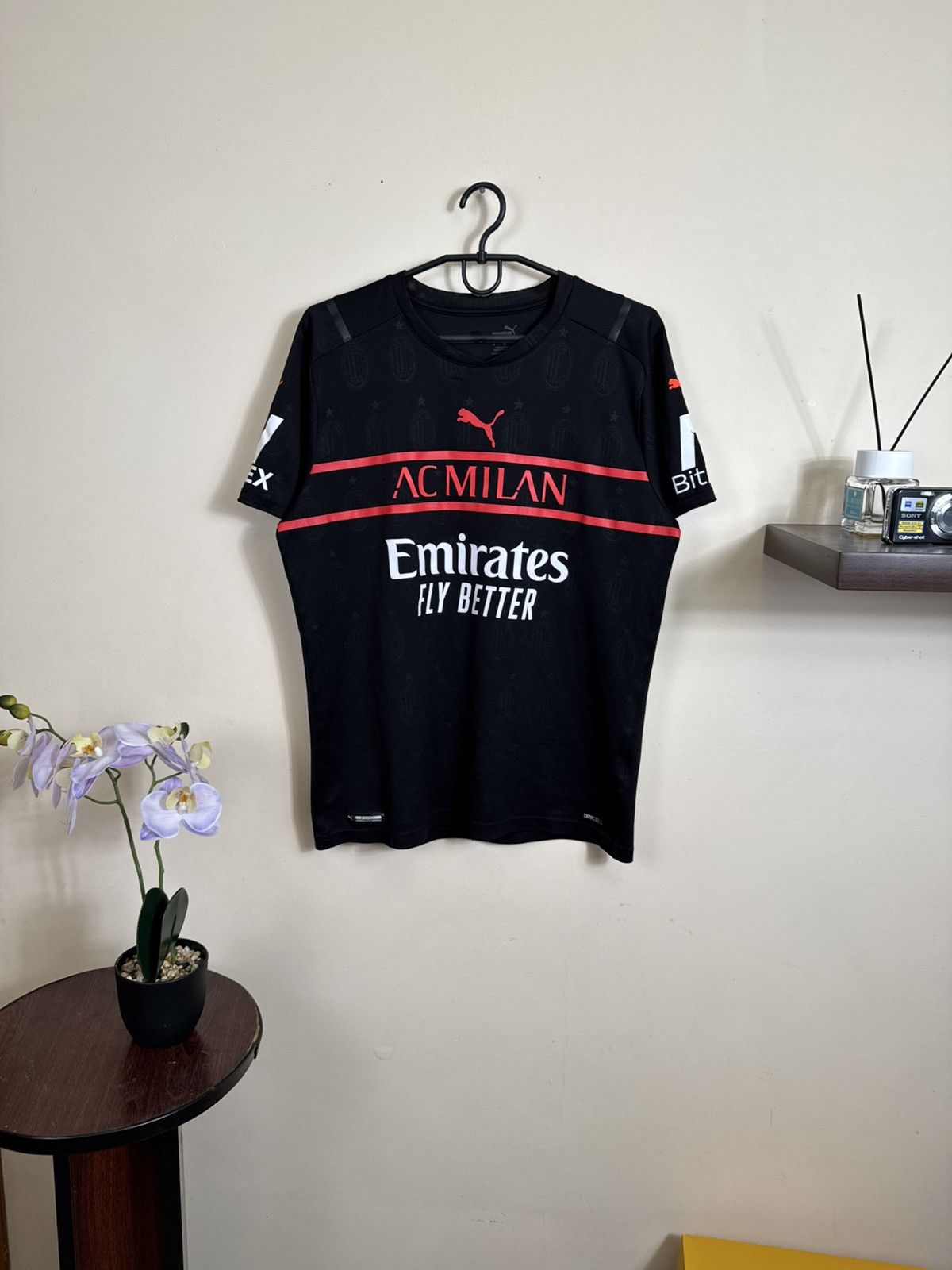 Puma Puma AC Milan Jersey 2021-2022 Third Kit Short R. Leao #17 Size US M / EU 48-50 / 2 - 3 Thumbnail