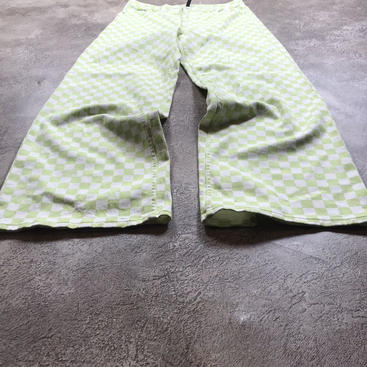 Vintage Vintage Y2K Distressed Flared Jeans Baggy Wide Leg Skate 33 Size US 33 - 1 Thumbnail