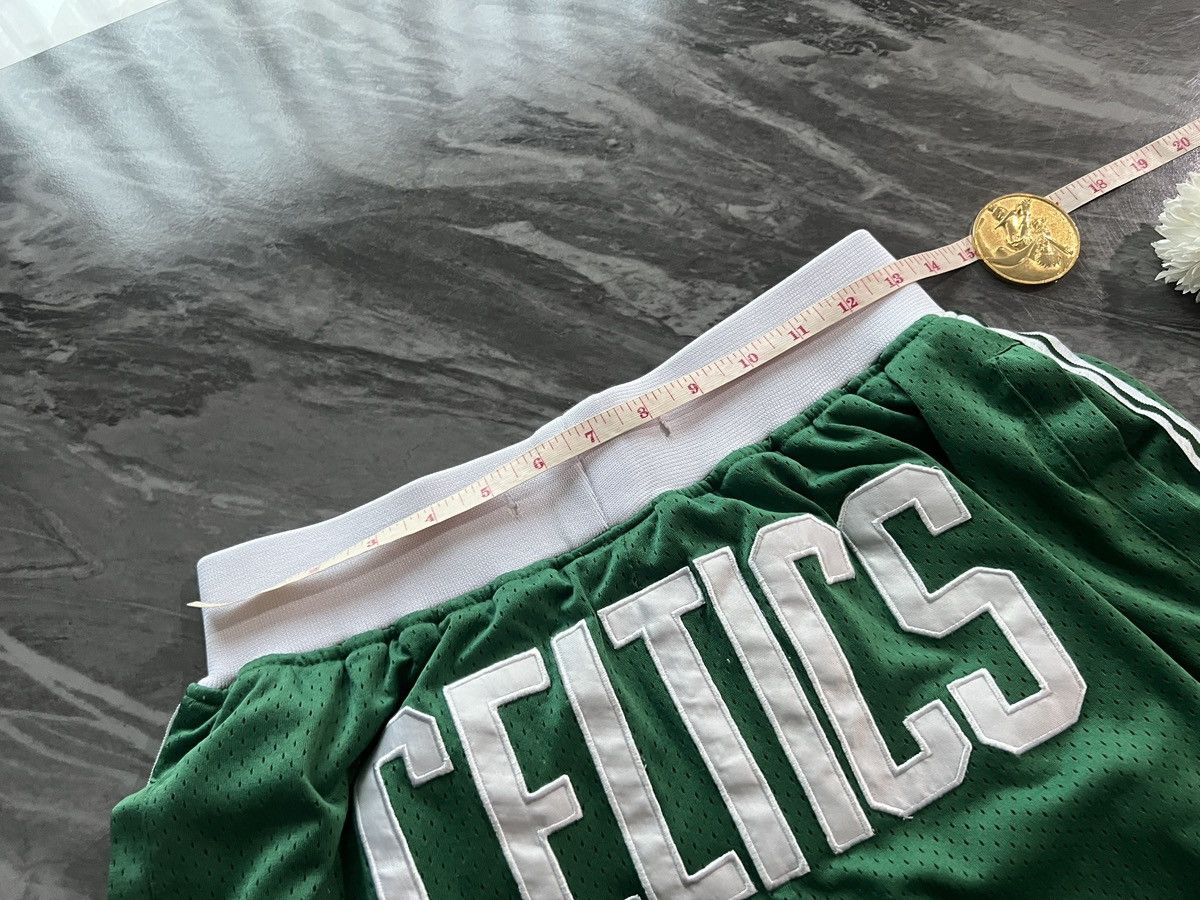 NBA Celtics : Short NBA Just Don Made In USA Size US 30 / EU 46 - 7 Thumbnail