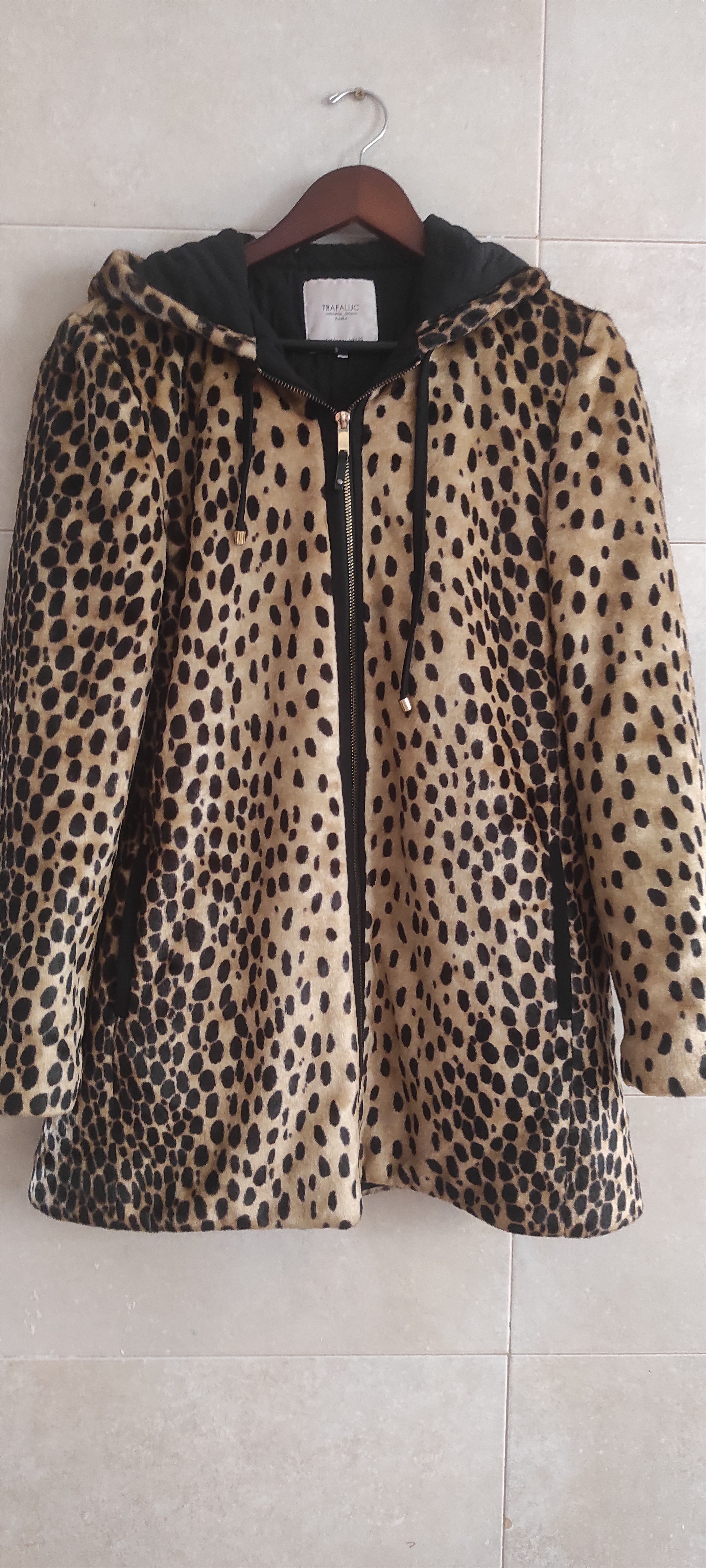 Zara Zara Trafaluc Leopard Print Faux Fur Zip-Up Hooded Coat Size L / US 10 / IT 46 - 15 Thumbnail