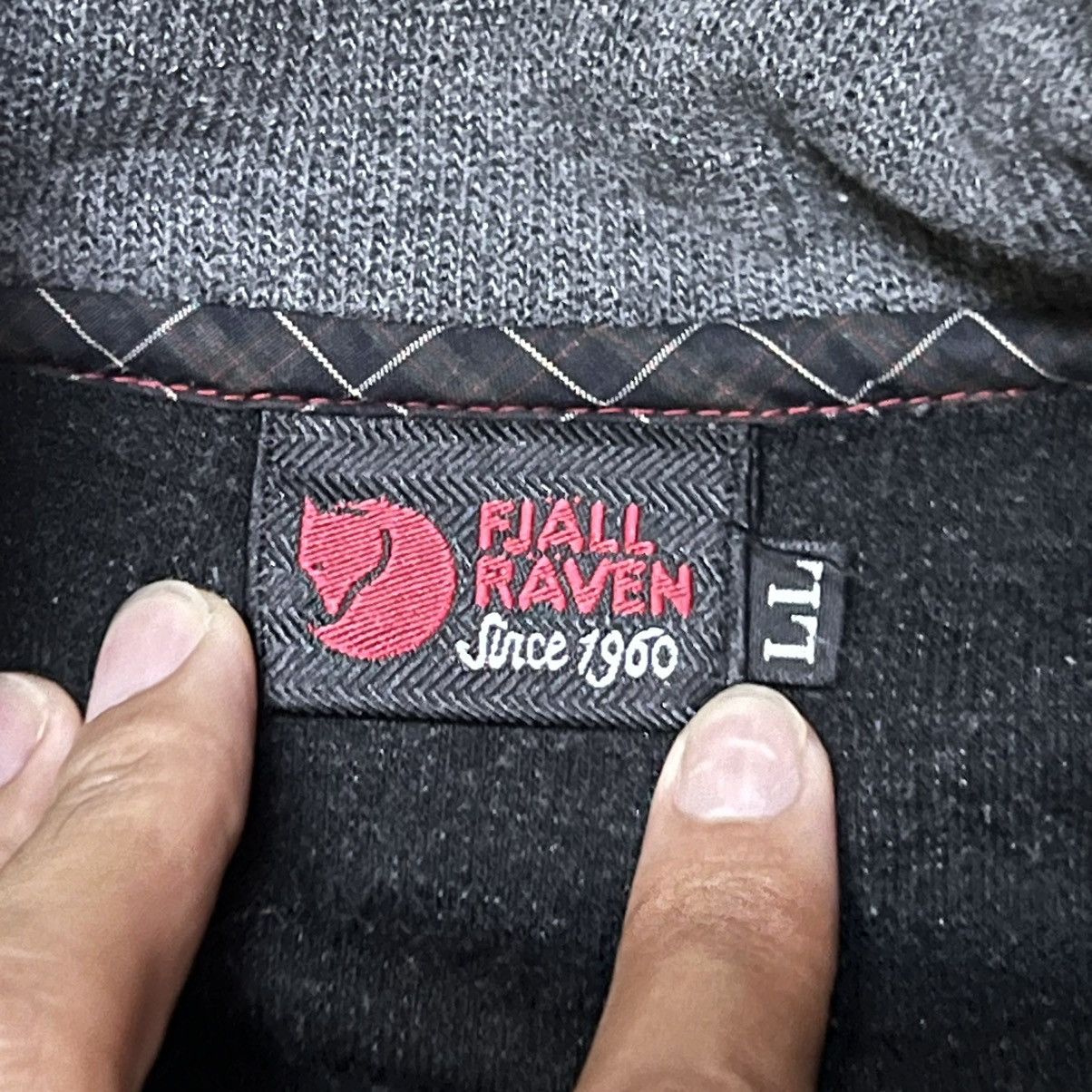 Fjallraven Fjall Raven Zipper Sweater Size US XL / EU 56 / 4 - 7 Thumbnail