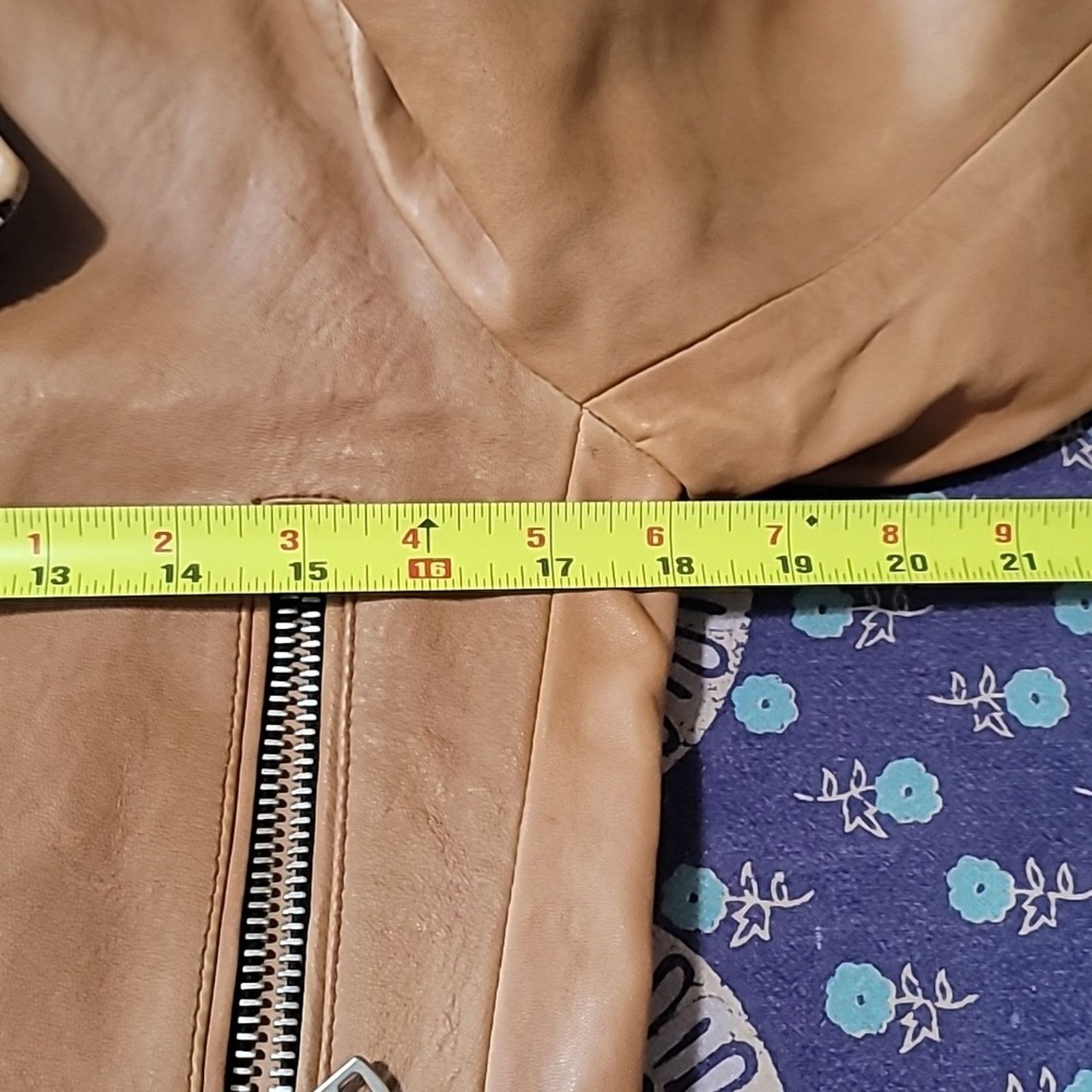 7 For All Mankind COPY - 7FAM Leather Moto Jacket! Size M / US 6-8 / IT 42-44 - 9 Thumbnail