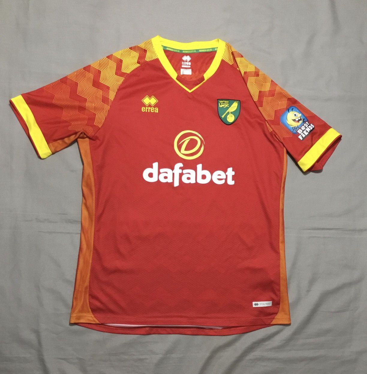 Errea 2019 Red Norwich City FC Away Shirt - XXXL - Errea Size US XXL / EU 58 / 5 - 1 Thumbnail
