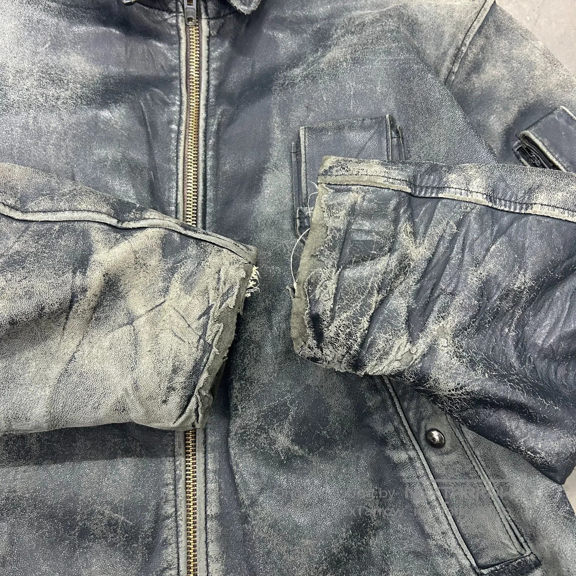 Vintage Vintage 70. Size US M / EU 48-50 / 2 - 5 Thumbnail