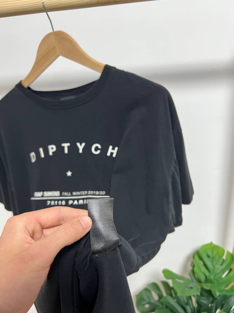 Raf Simons × Vintage Vintage t-shirt RAF SIMONS Diptych Fall Winter 2019/20 Paris Size US M / EU 48-50 / 2 - 12 Thumbnail